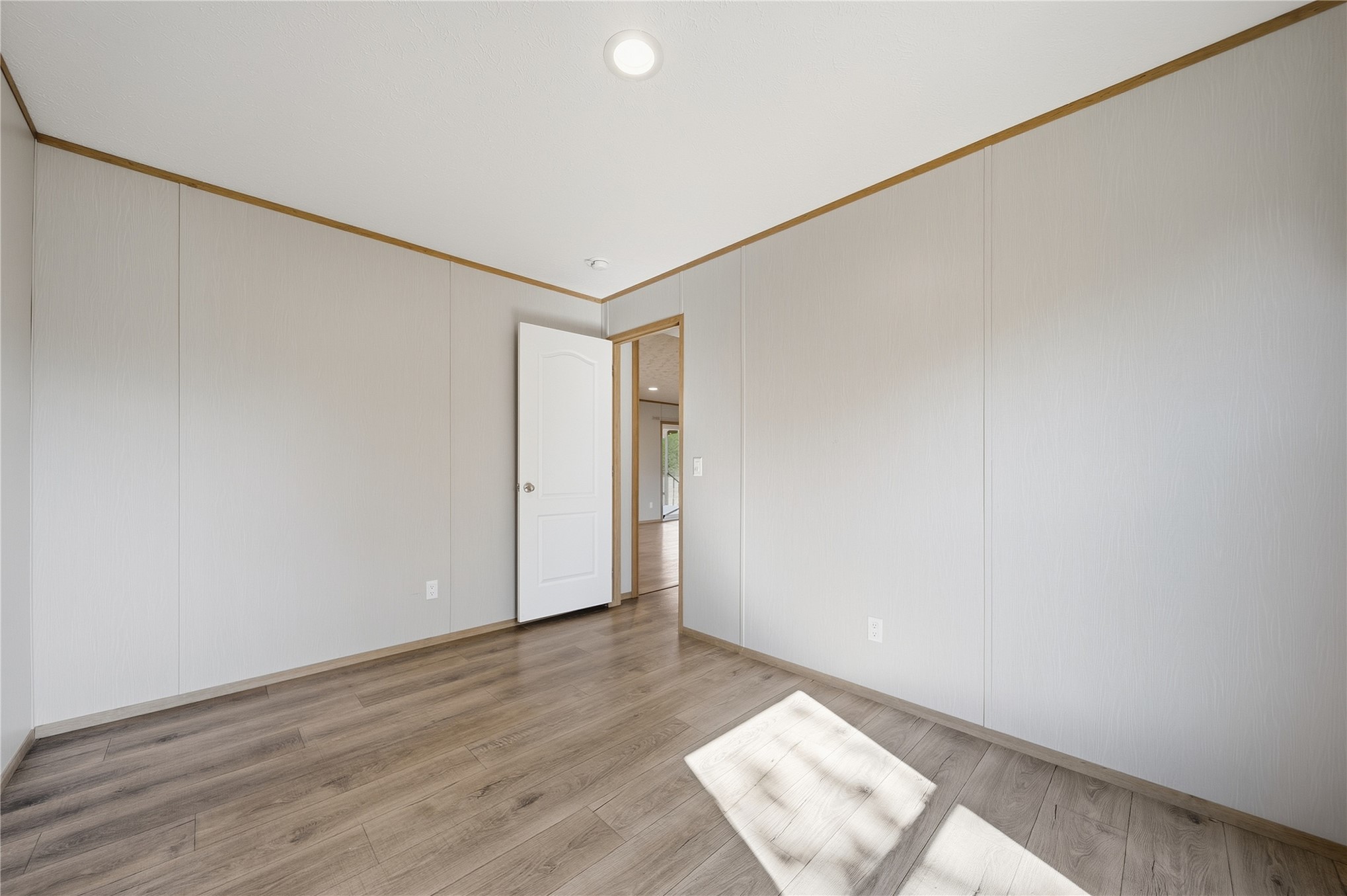 615 Jonathan Place Property Photo 29