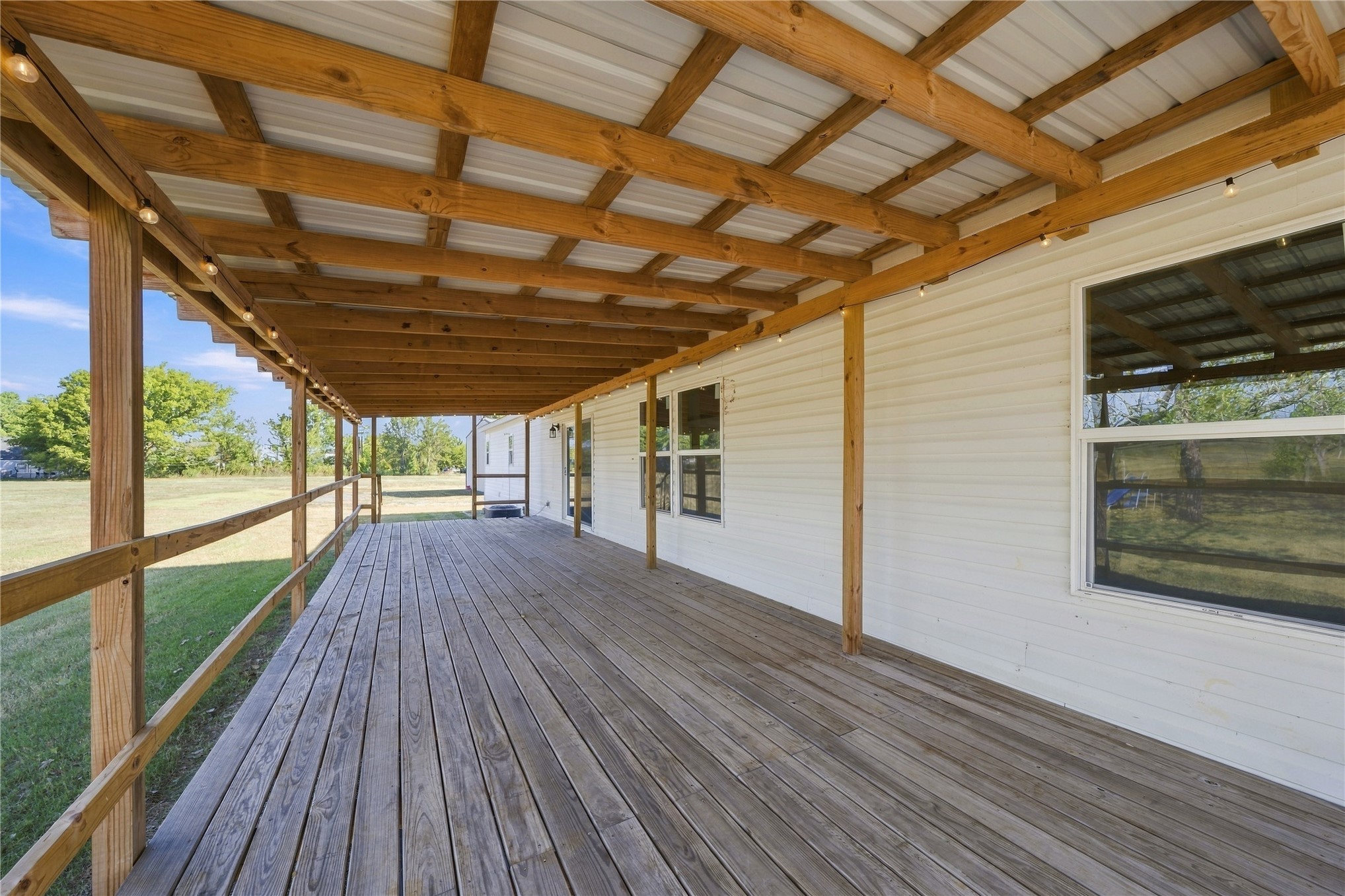 615 Jonathan Place Property Photo 34
