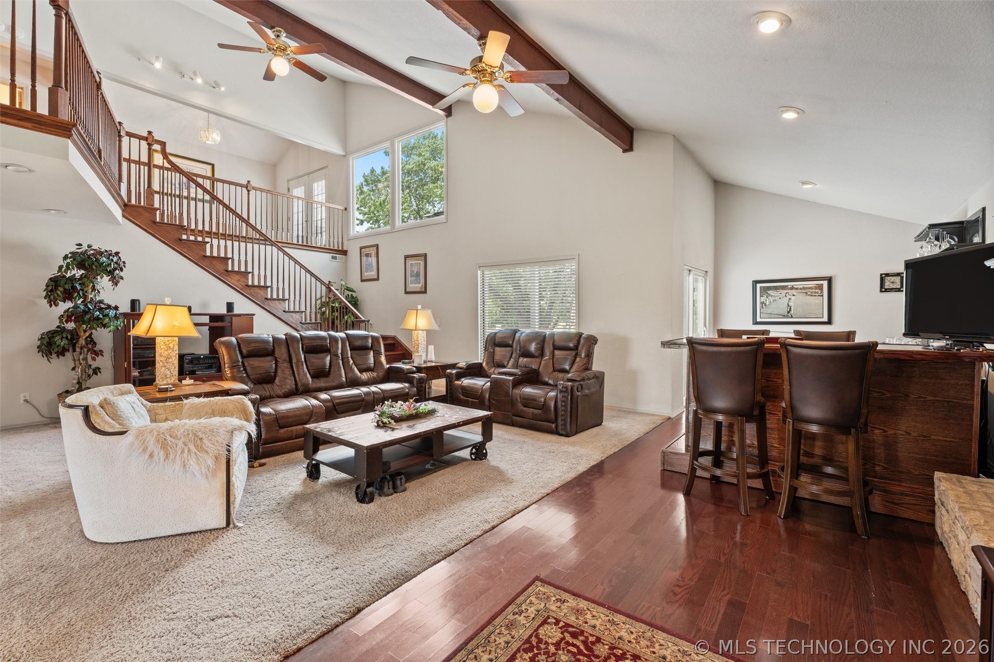 201 Clear Ridge Court Property Photo 6