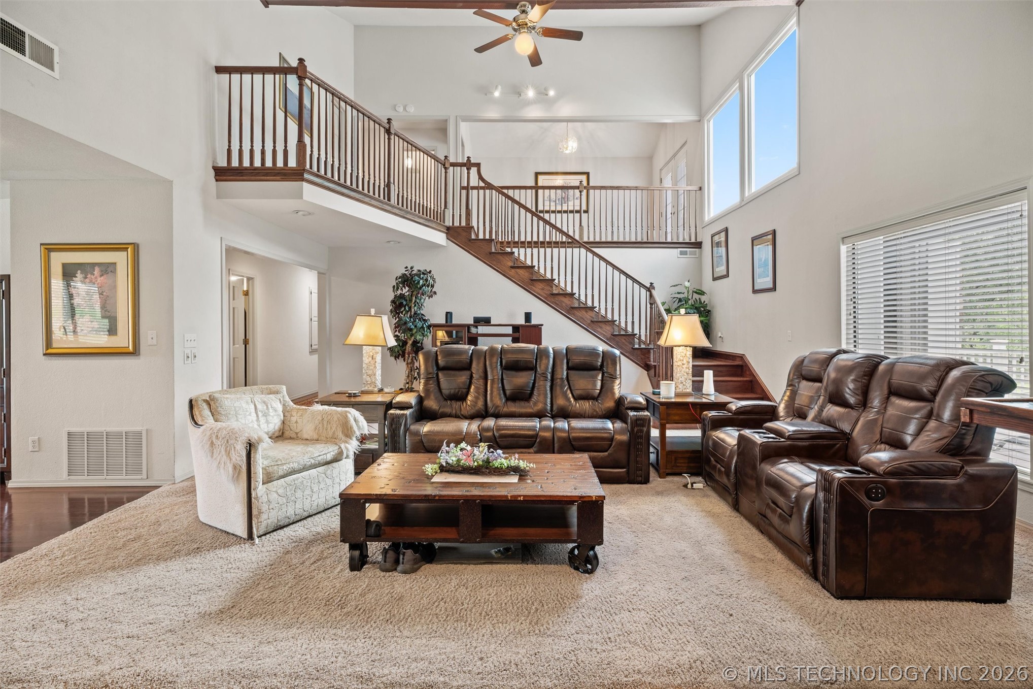 201 Clear Ridge Court Property Photo 7