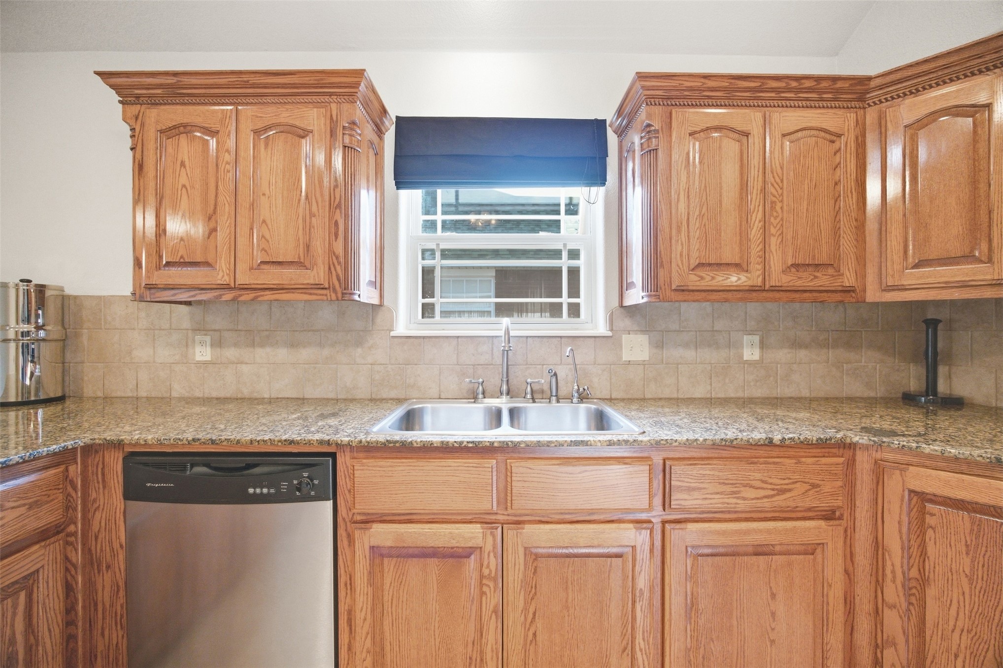 1408 Sweet Gum Property Photo 10