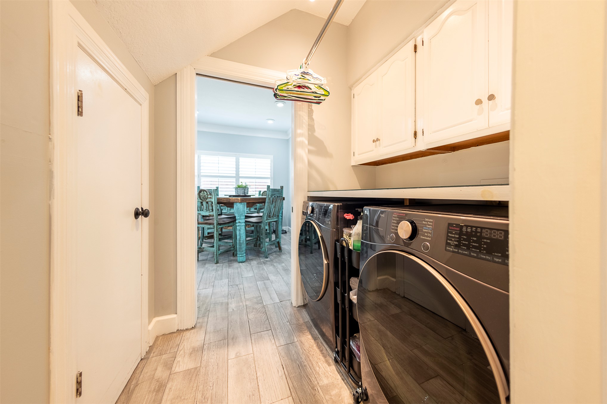 10215 E 98th Street Property Photo 12