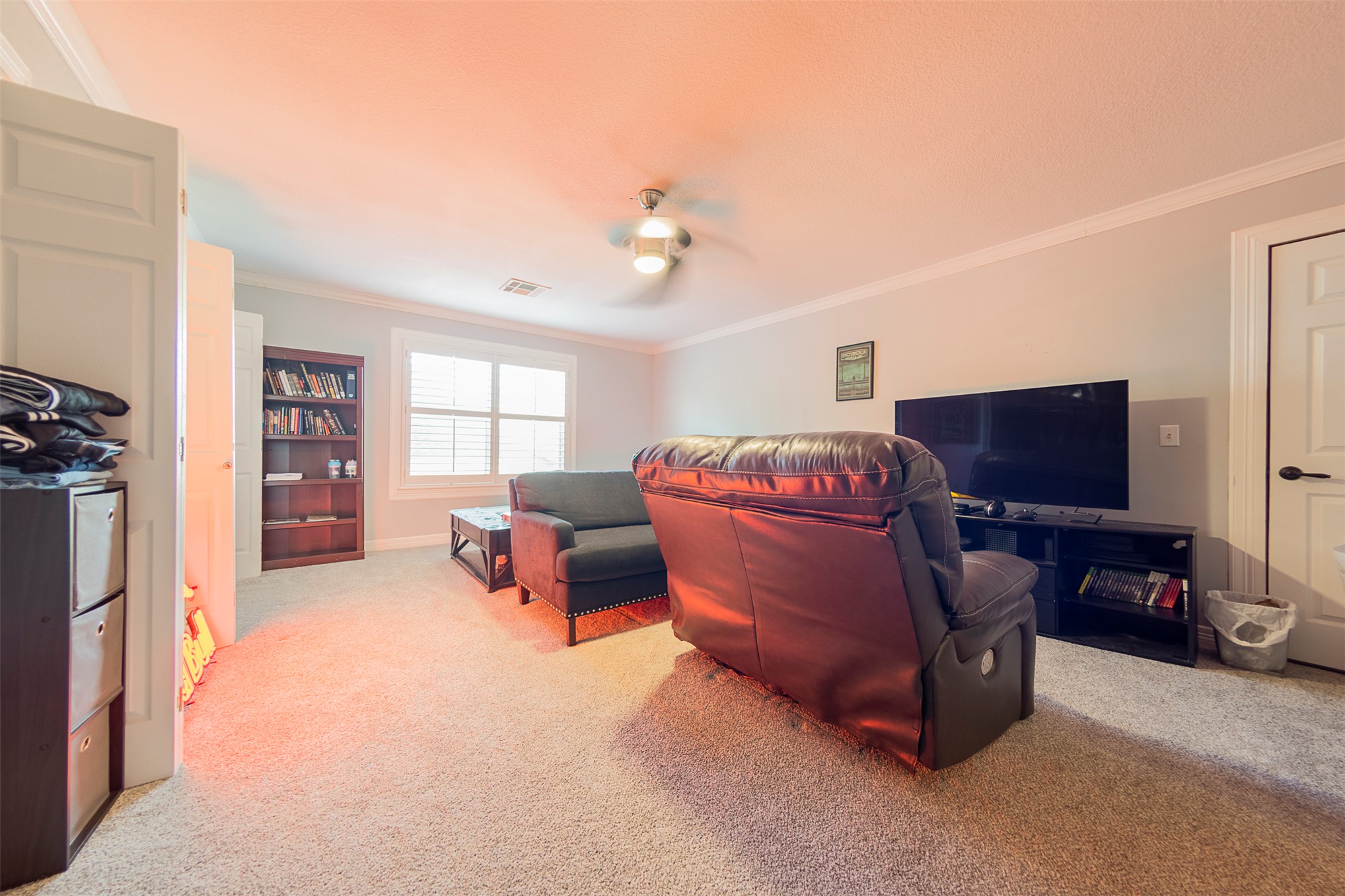 10215 E 98th Street Property Photo 25