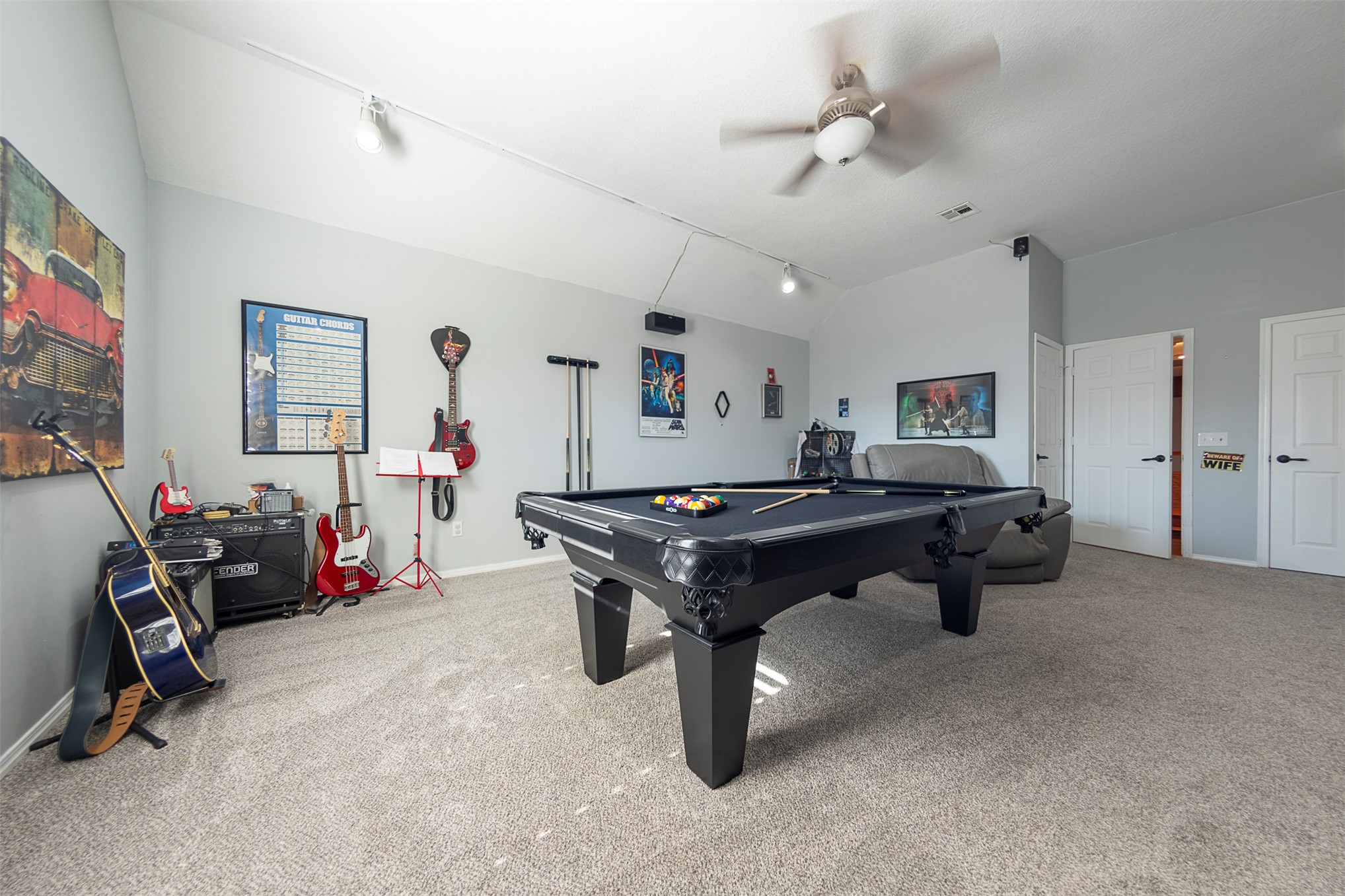 10215 E 98th Street Property Photo 28