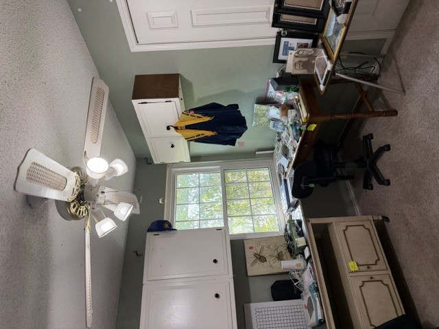 5605 S Juniper Avenue Property Photo 8