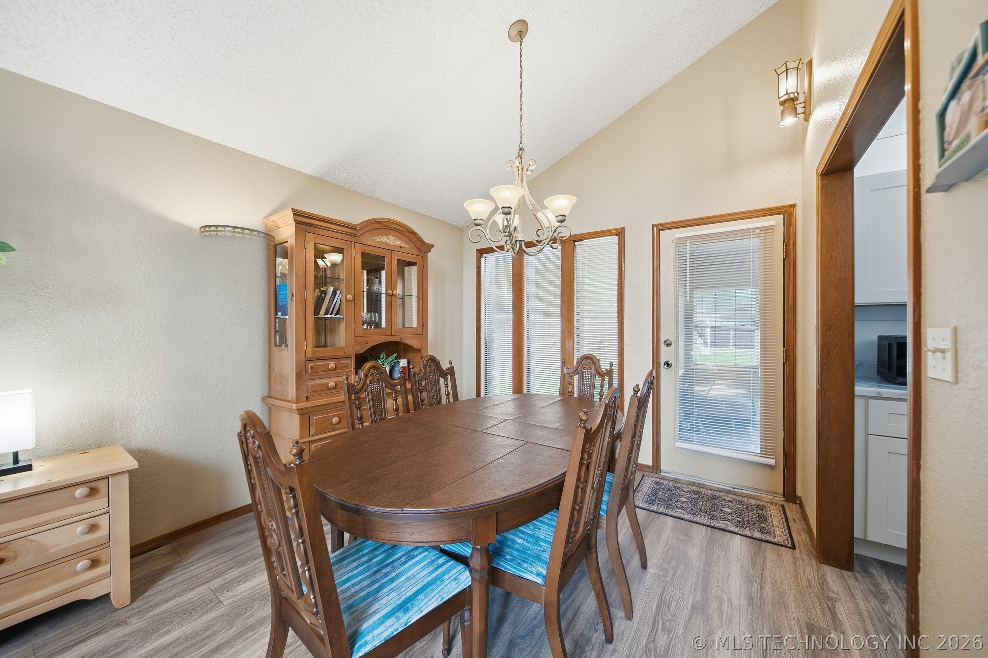 161 E K Place Property Photo 6