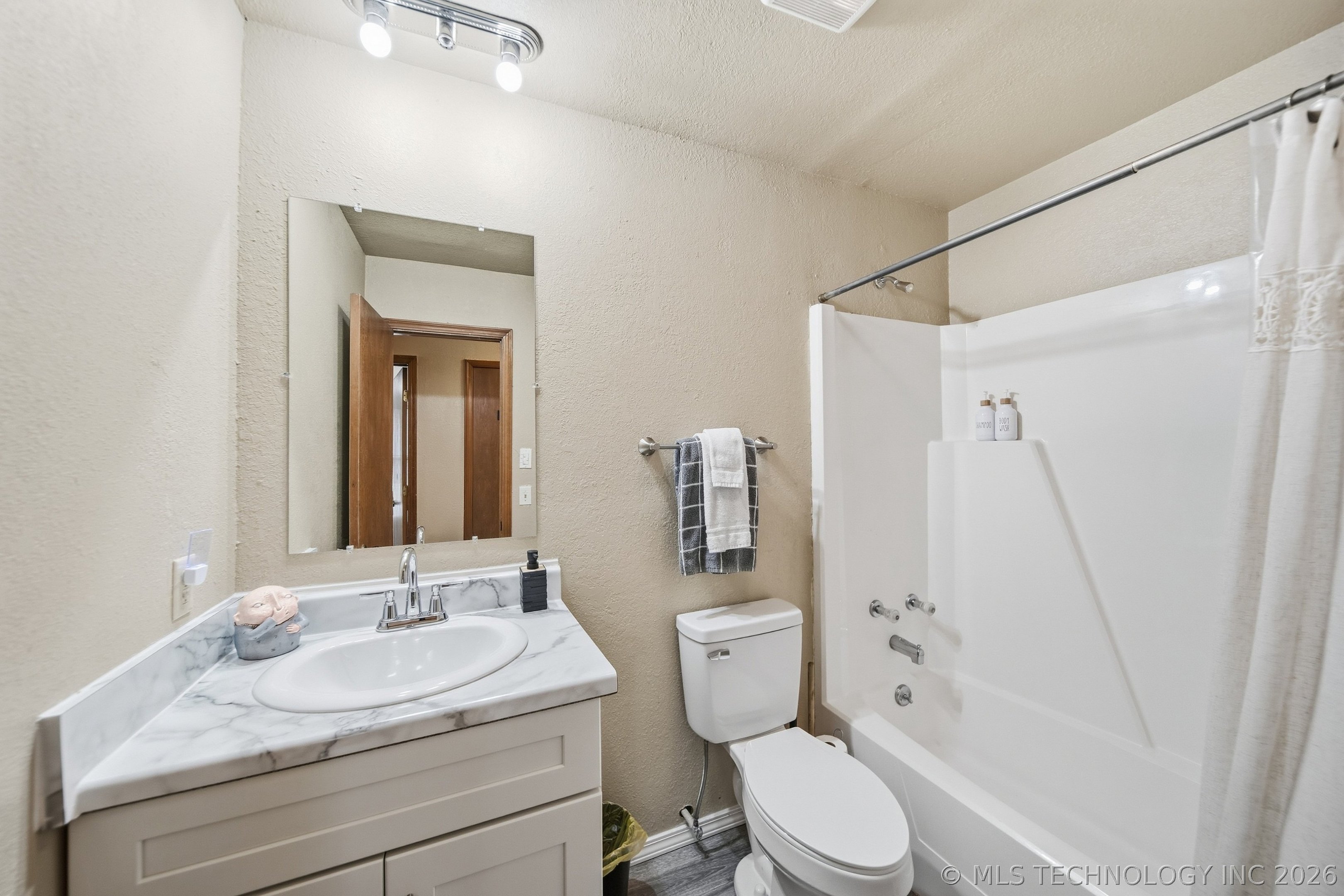 161 E K Place Property Photo 15