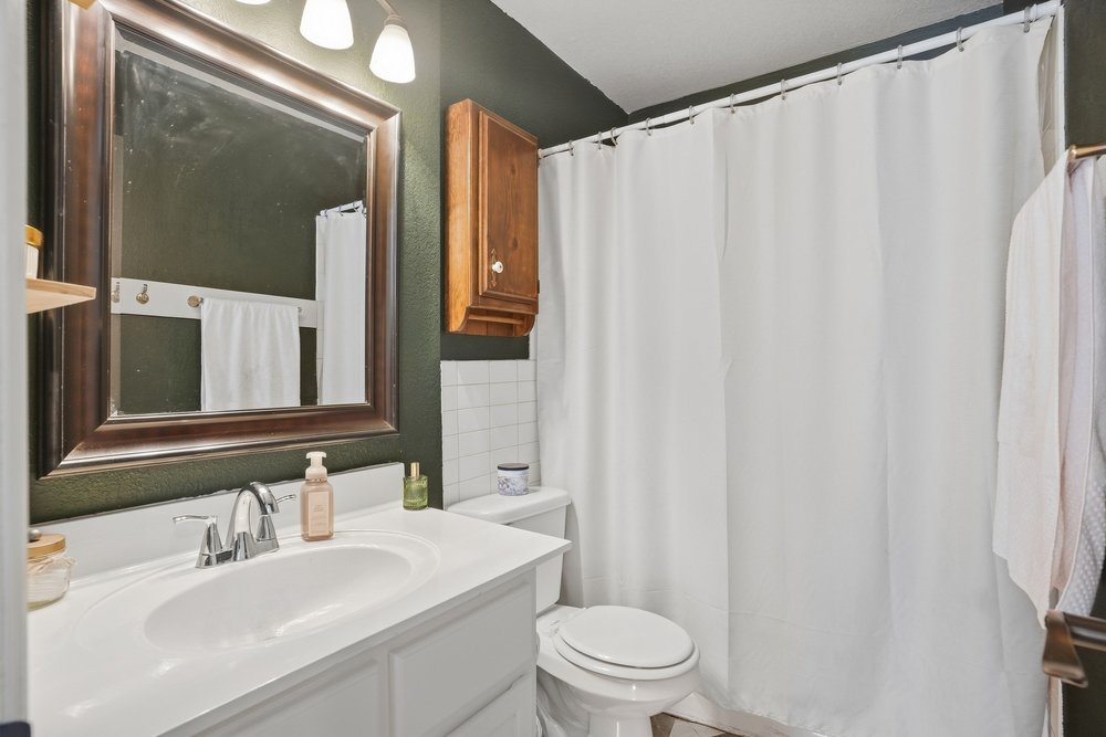 1339 N Winston Avenue Property Photo 9