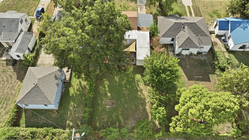 1339 N Winston Avenue Property Photo 19