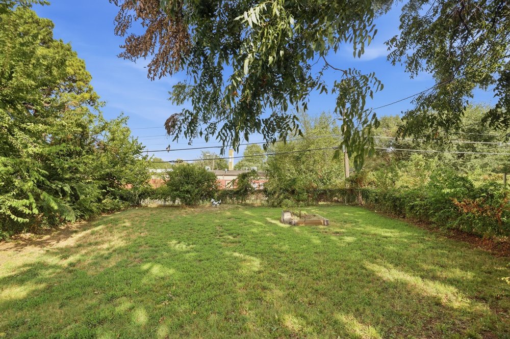 1339 N Winston Avenue Property Photo 20