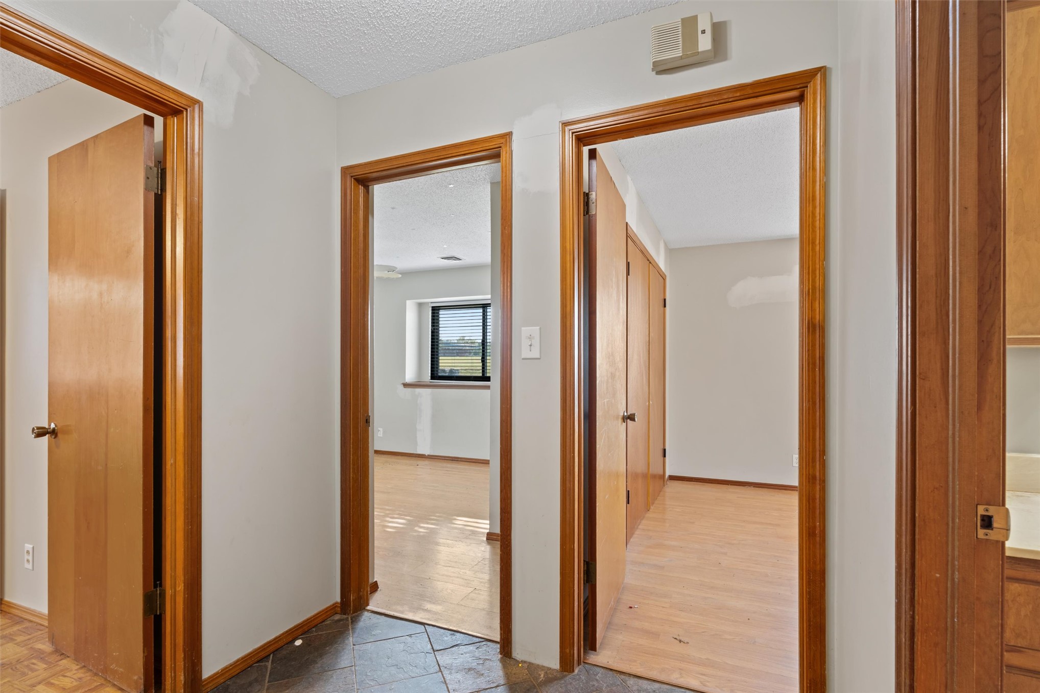 1208 Se Swan Drive Property Photo 14