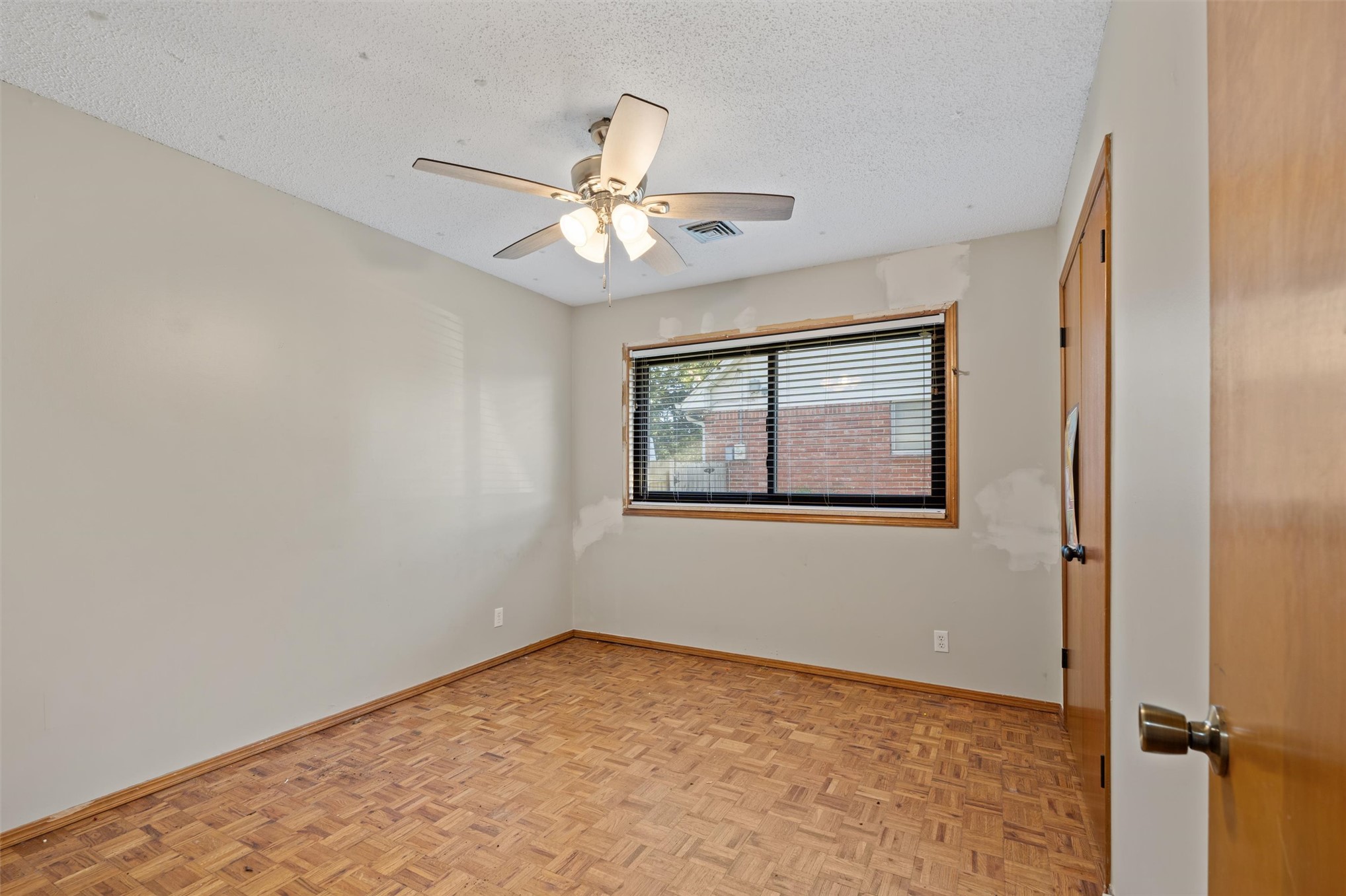 1208 Se Swan Drive Property Photo 15
