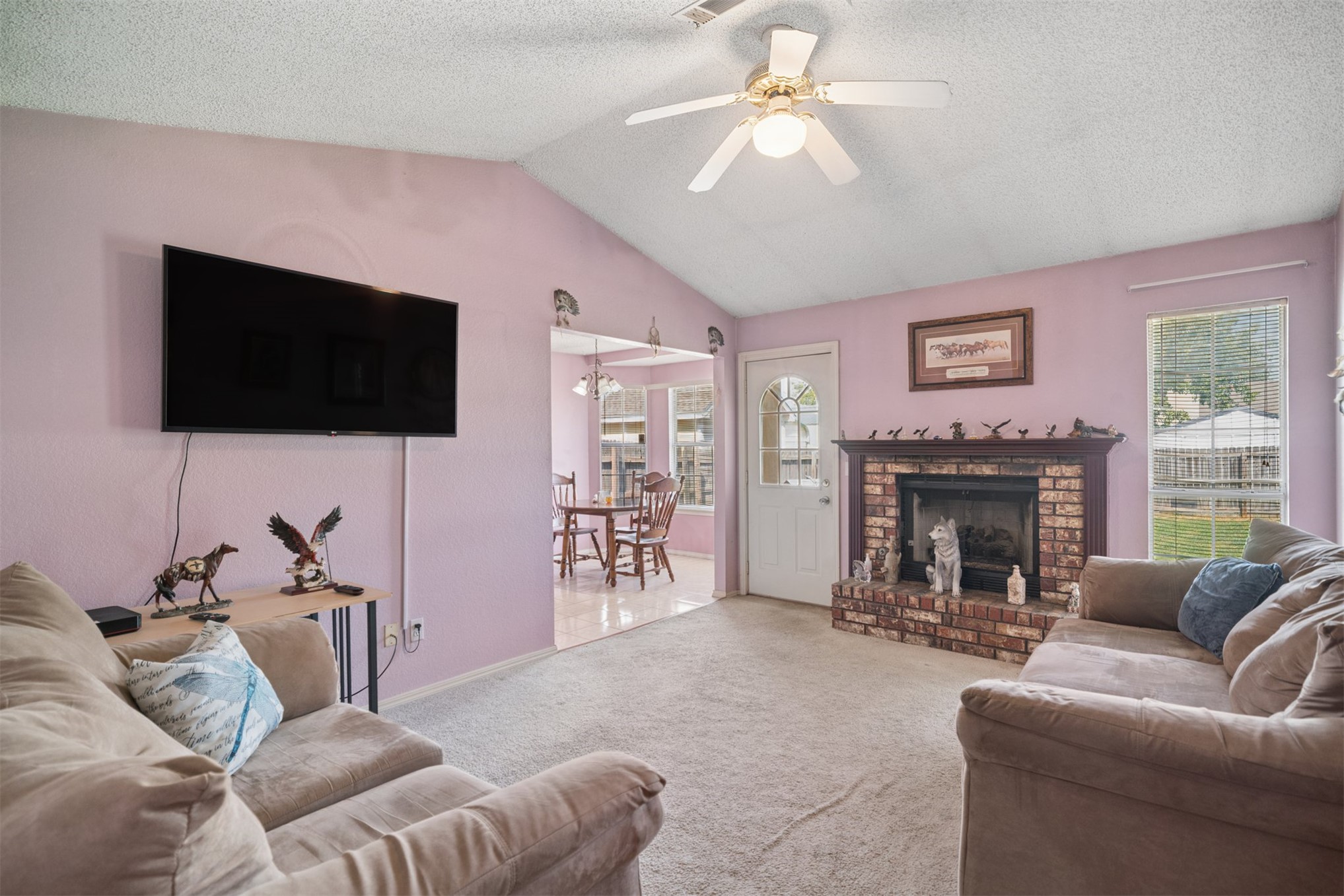 13609 E 15th Street Property Photo 5