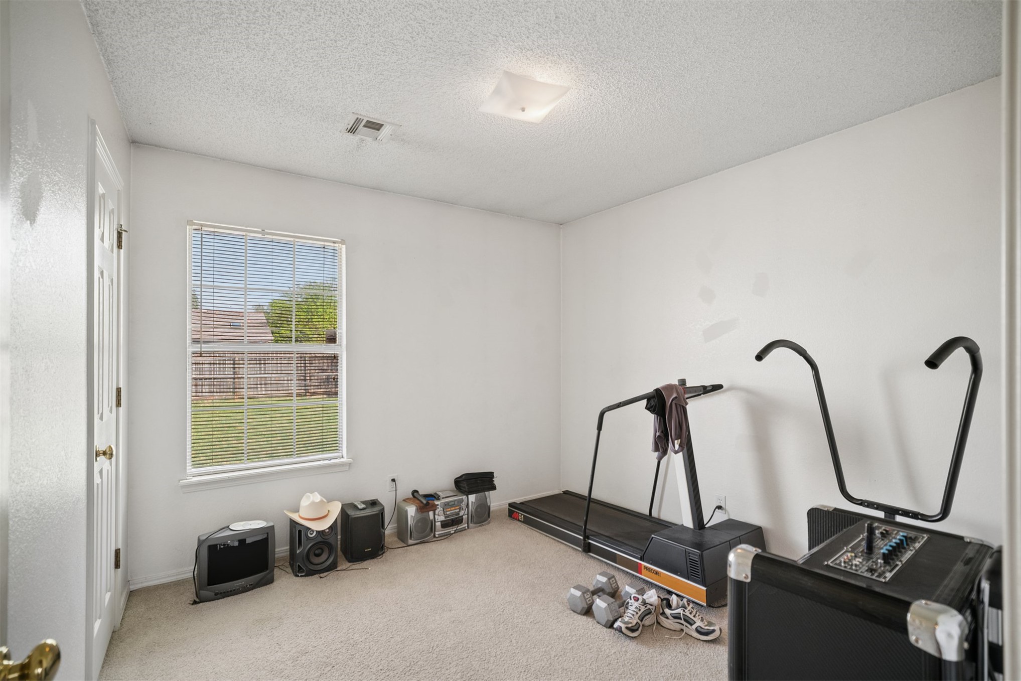 13609 E 15th Street Property Photo 24