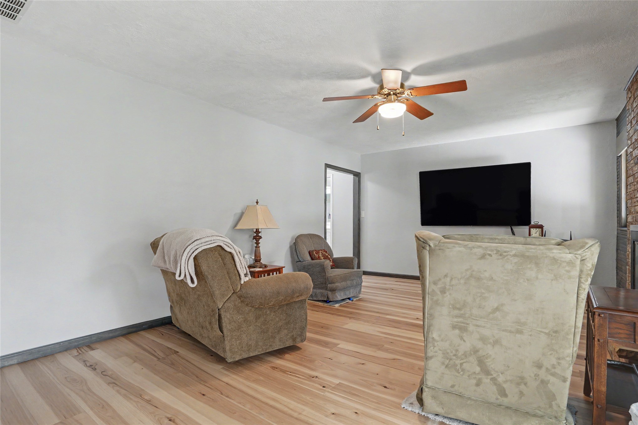 11716 S 85th East Avenue Property Photo 5