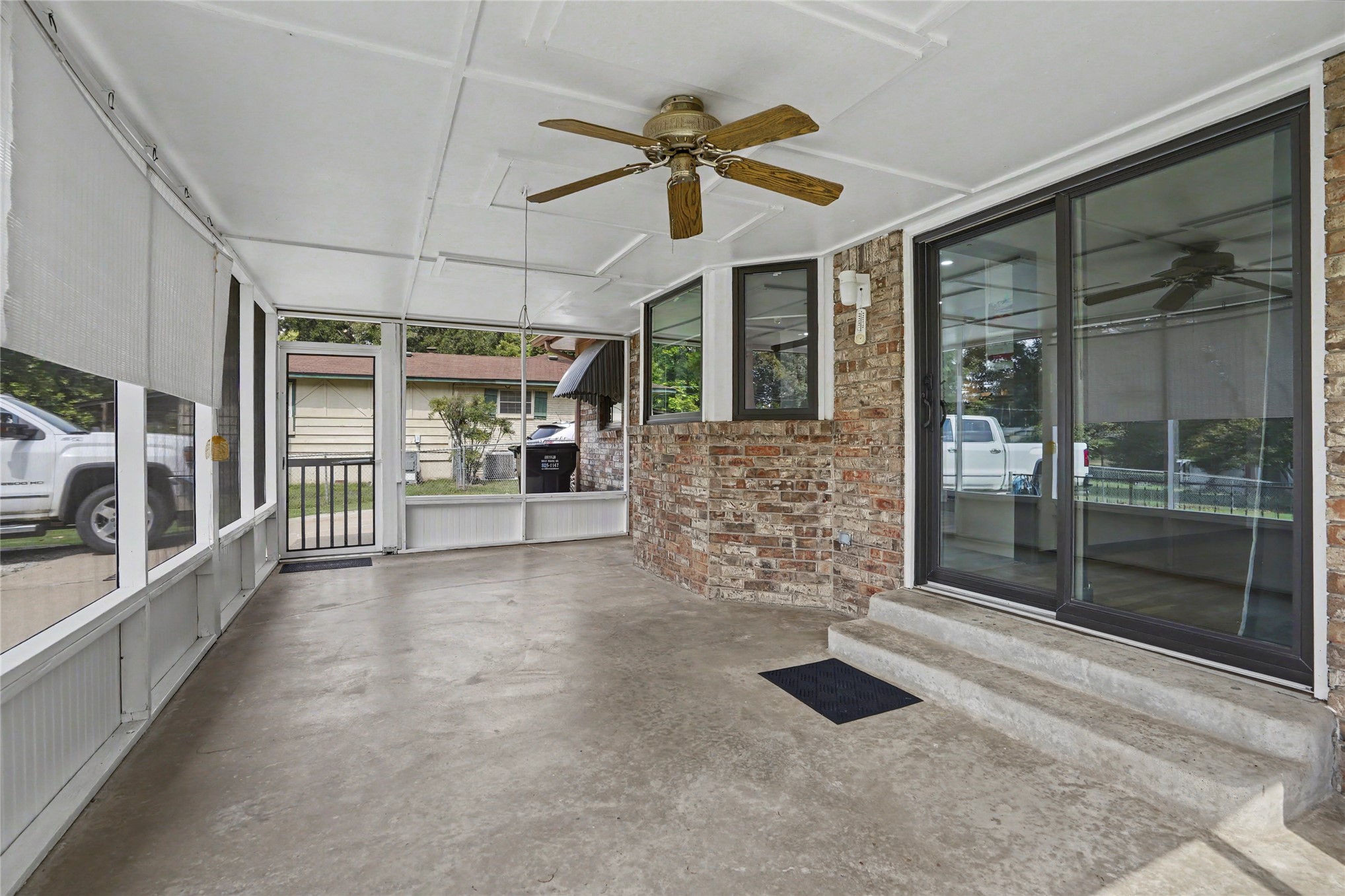 11716 S 85th East Avenue Property Photo 29