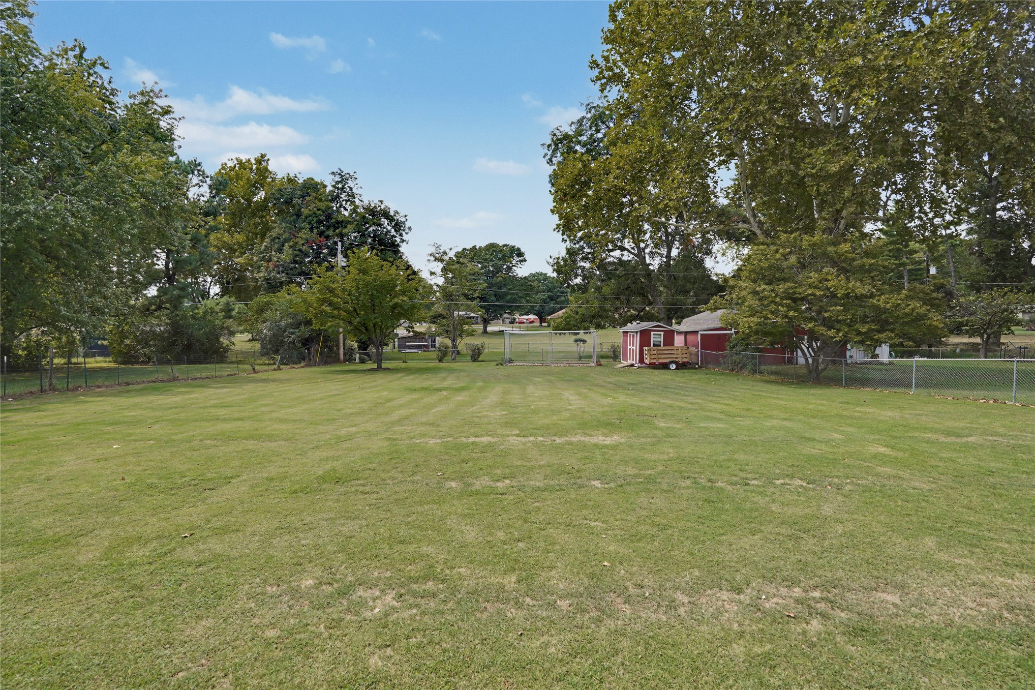 11716 S 85th East Avenue Property Photo 32
