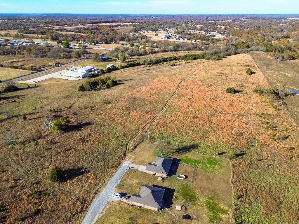 County Road 3570 Property Photo 11