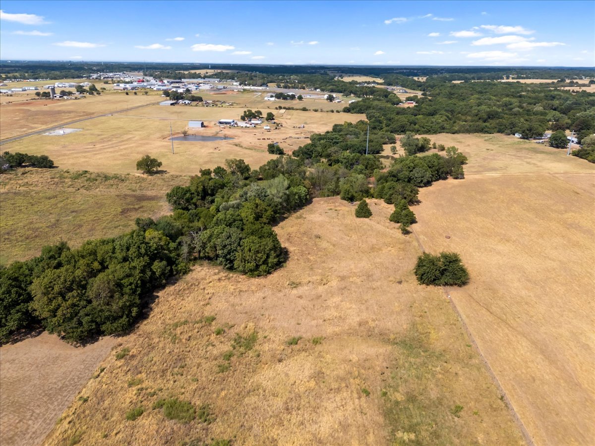 1 48th Avenue Se Property Photo 2