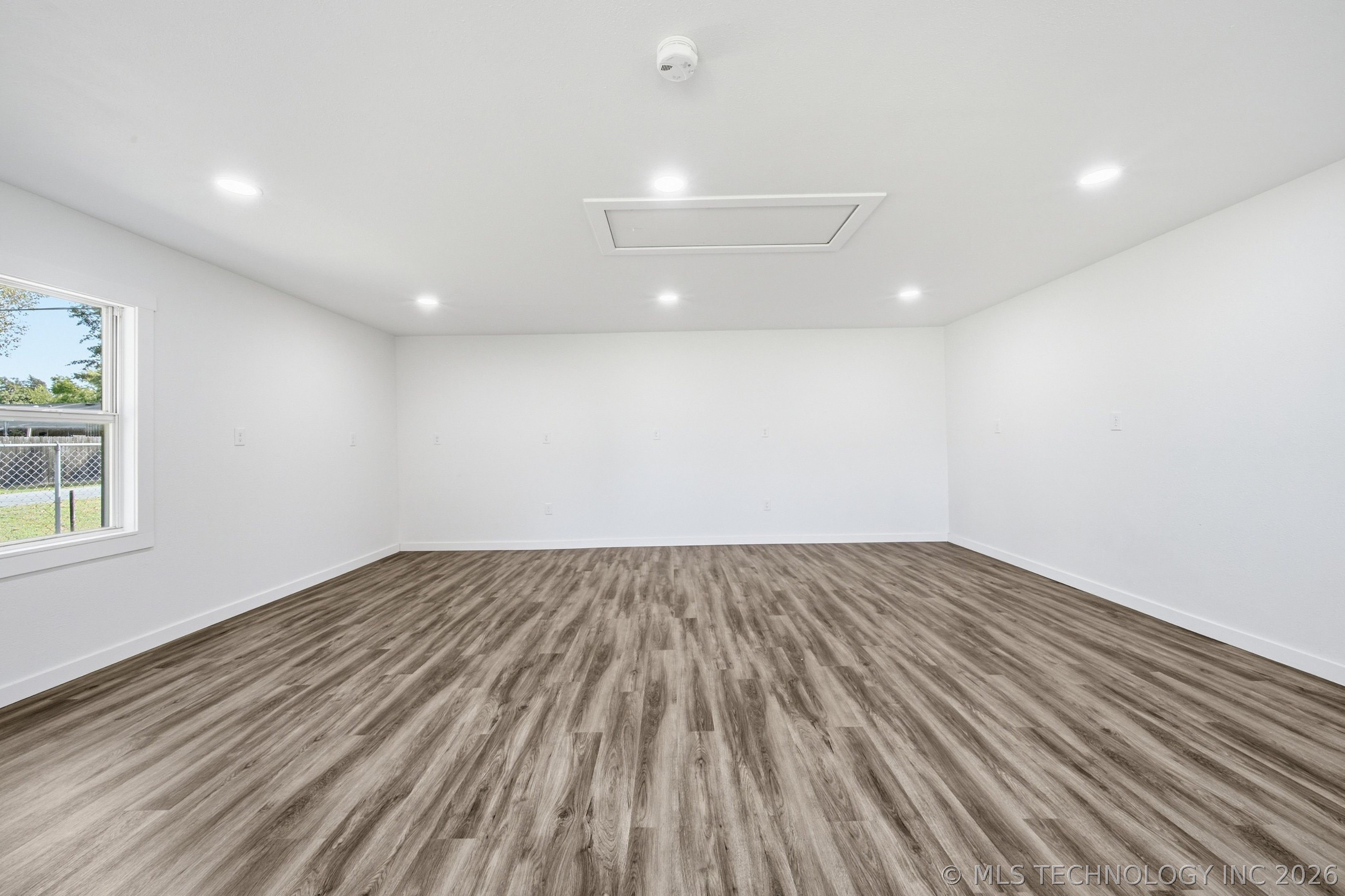 12911 S 123rd East Avenue Property Photo 28