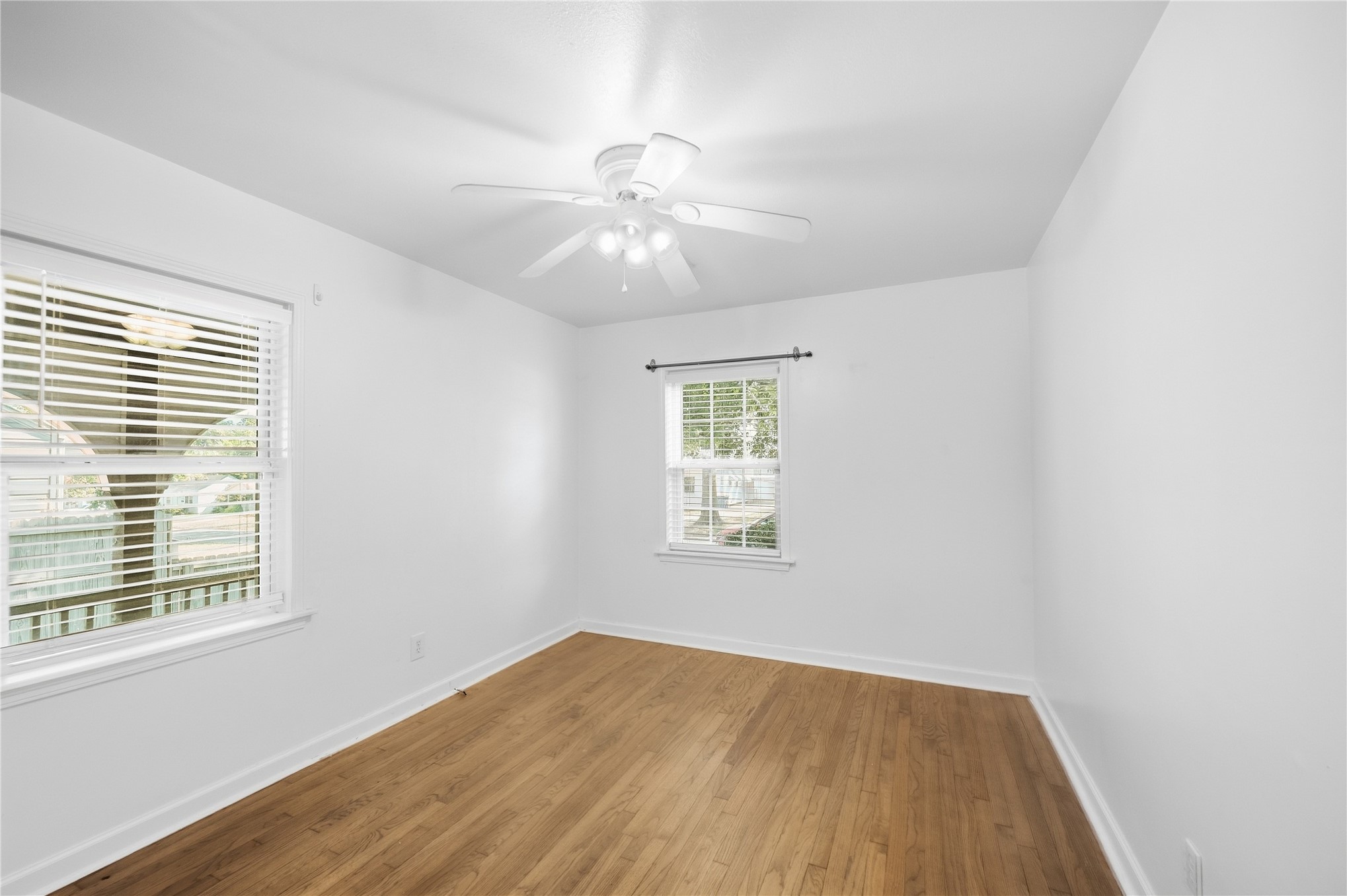 3807 E 21st Place Property Photo 11