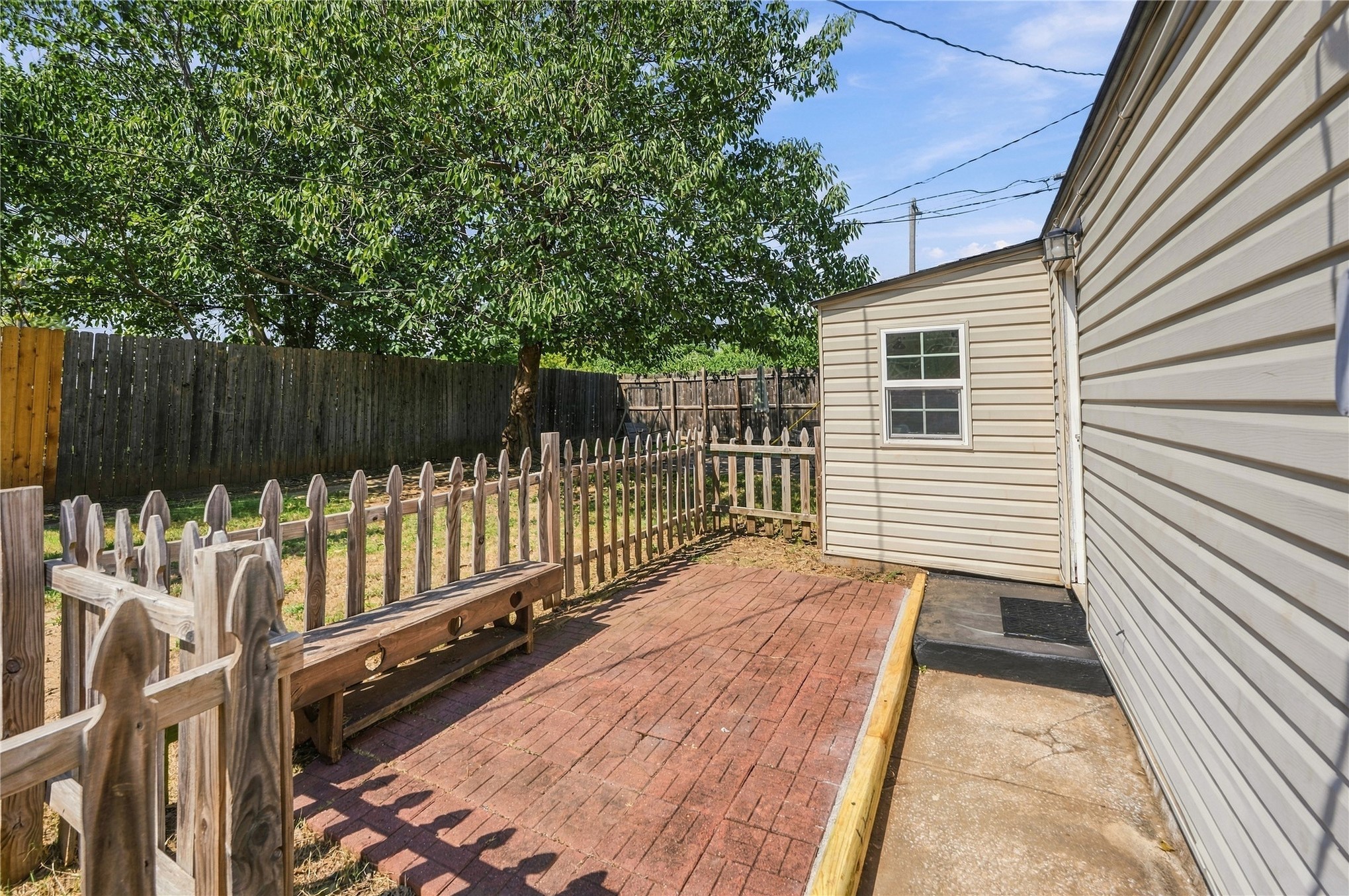 3807 E 21st Place Property Photo 17
