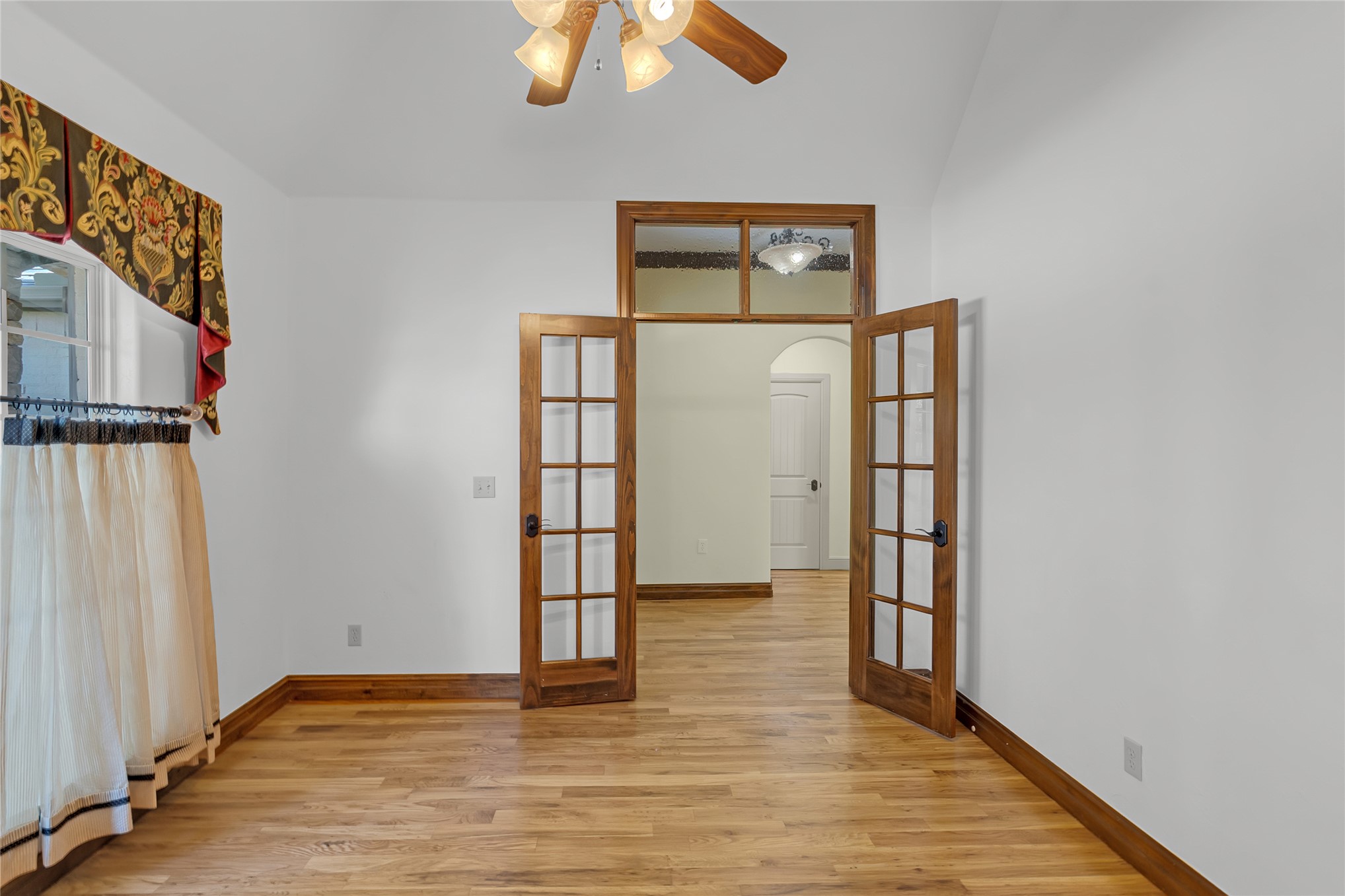 3317 W Gary Street Property Photo 37