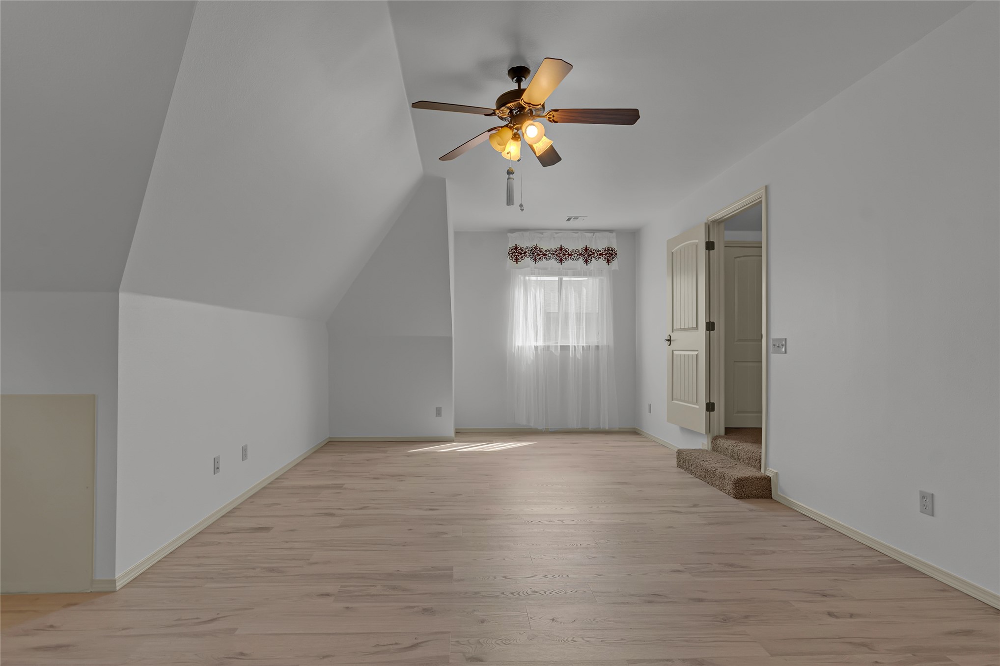 3317 W Gary Street Property Photo 52