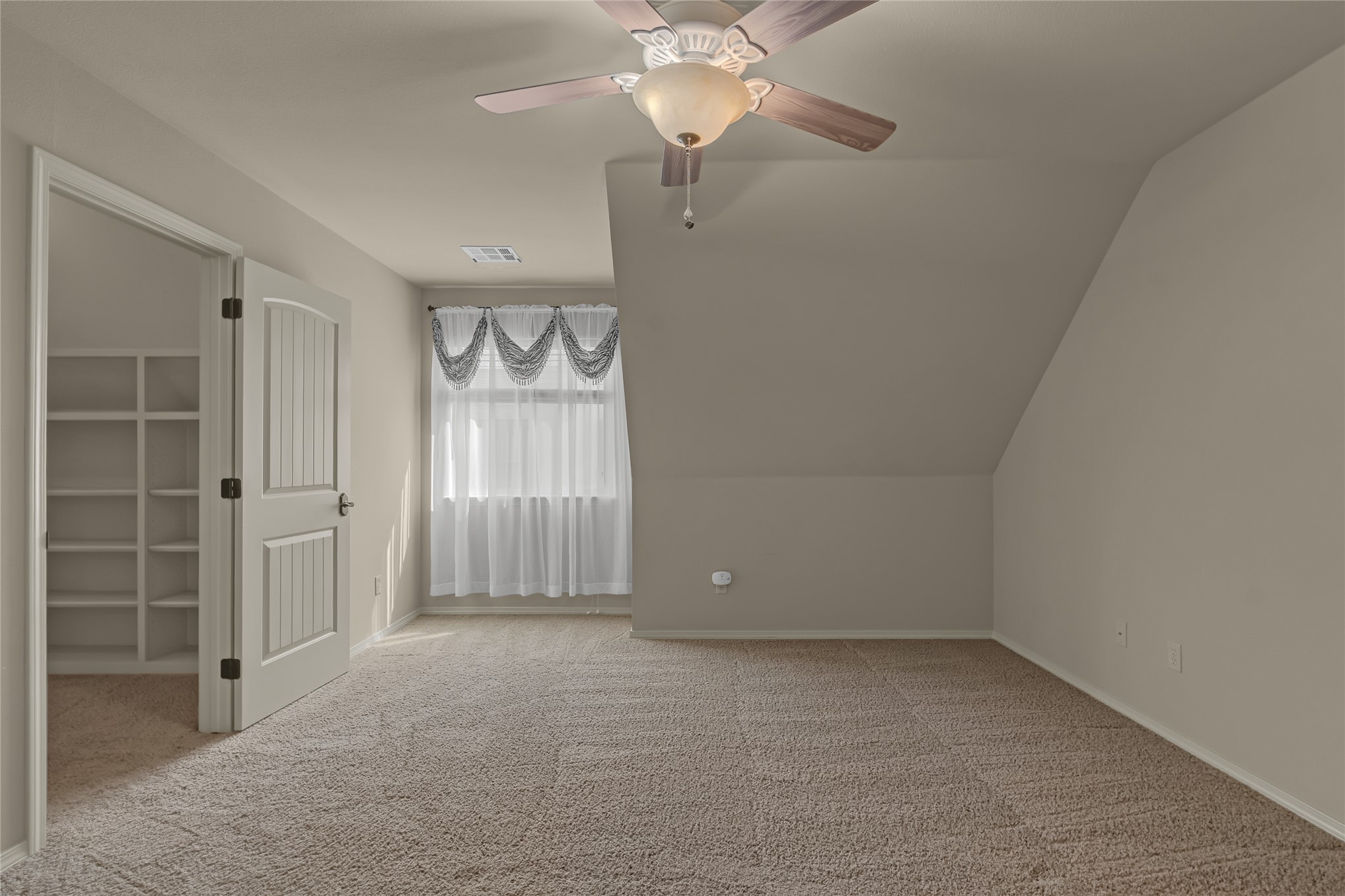 3317 W Gary Street Property Photo 55