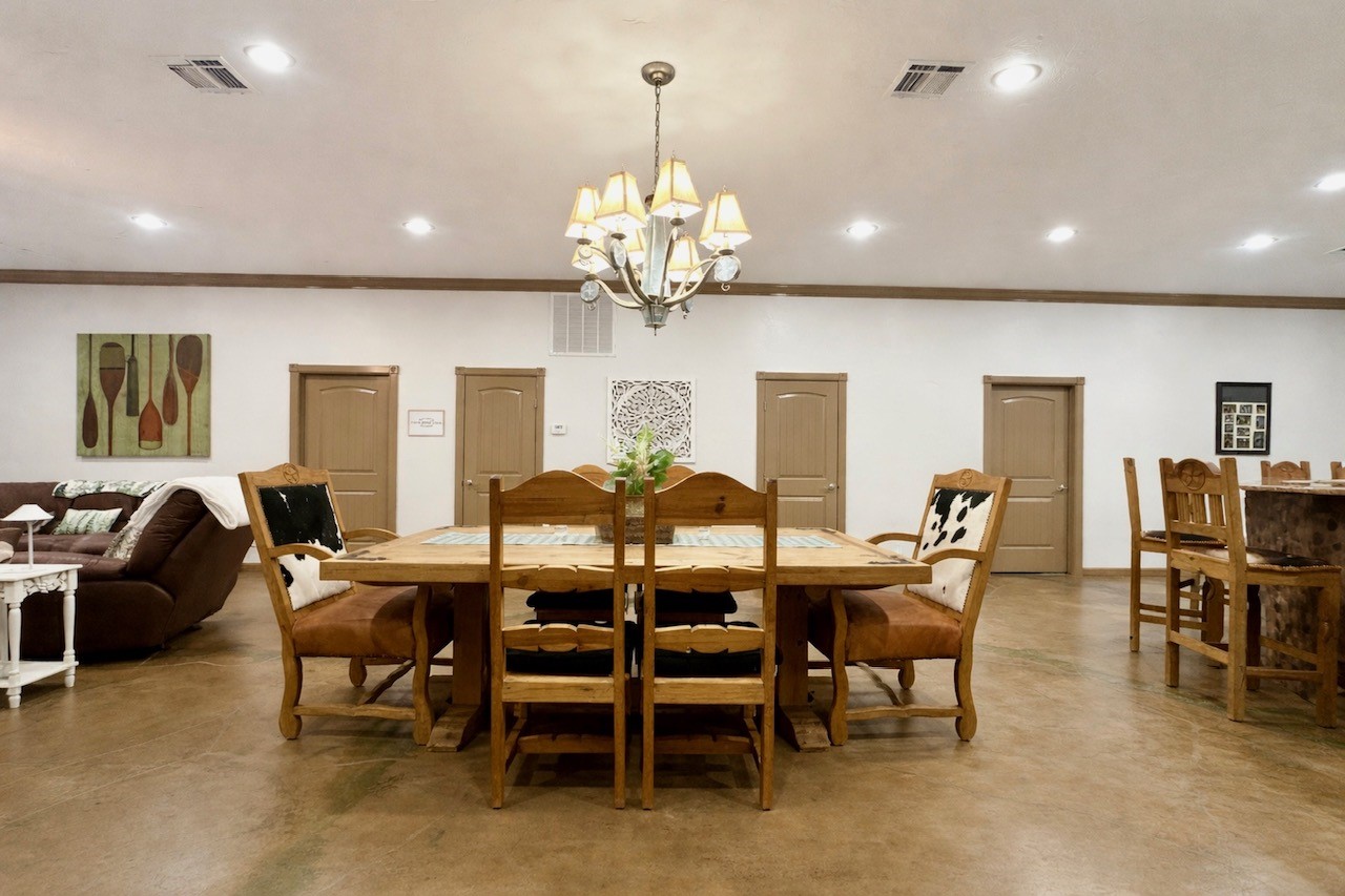 12393 Waynes Place Property Photo 10
