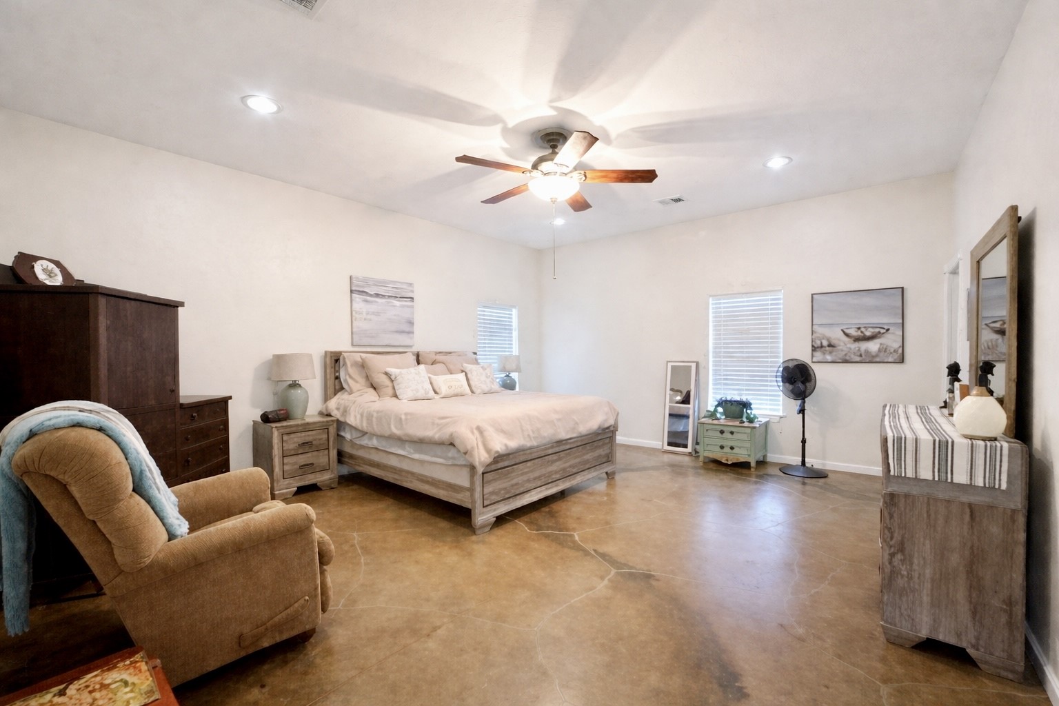 12393 Waynes Place Property Photo 11