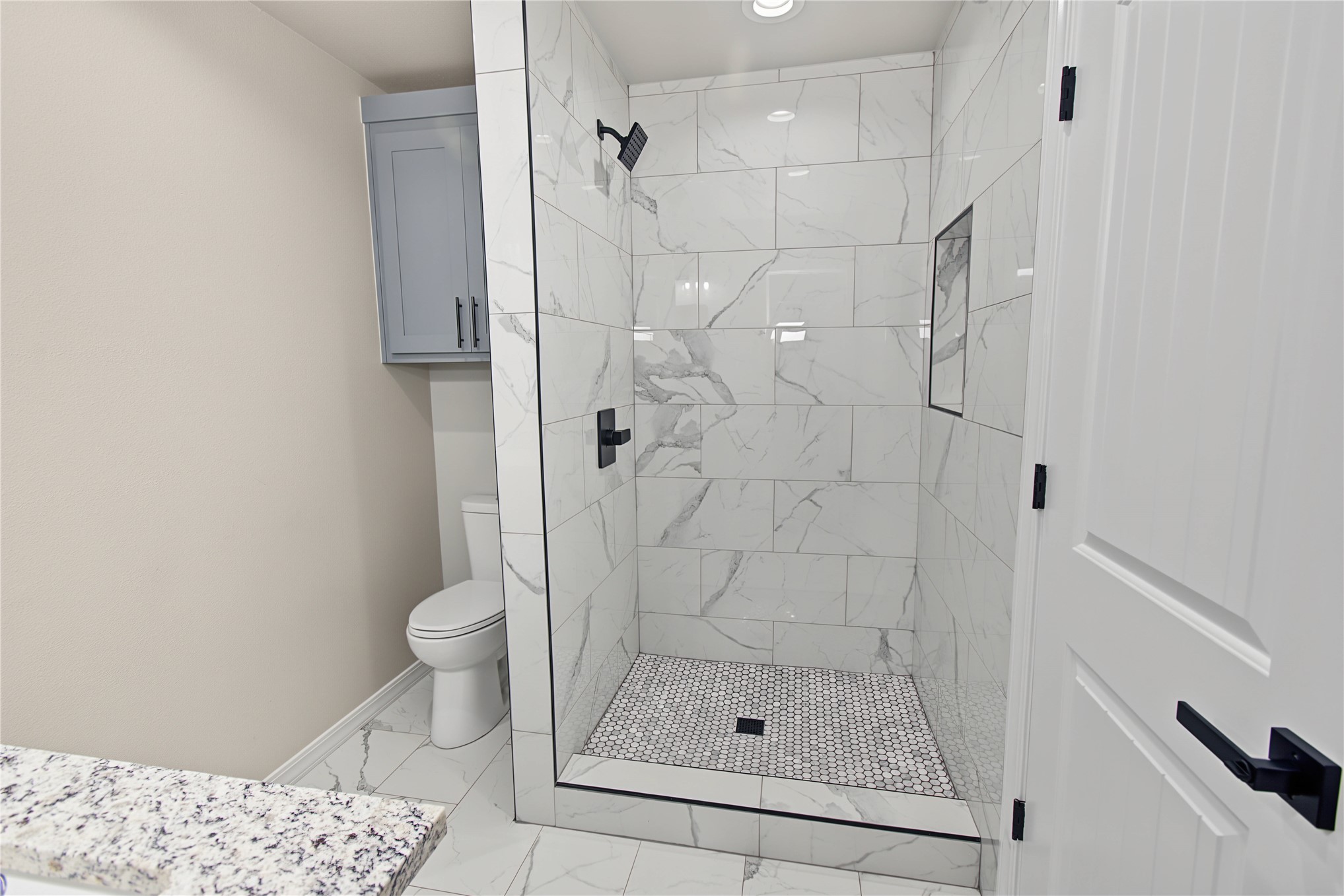1809 Deer Run Property Photo 12