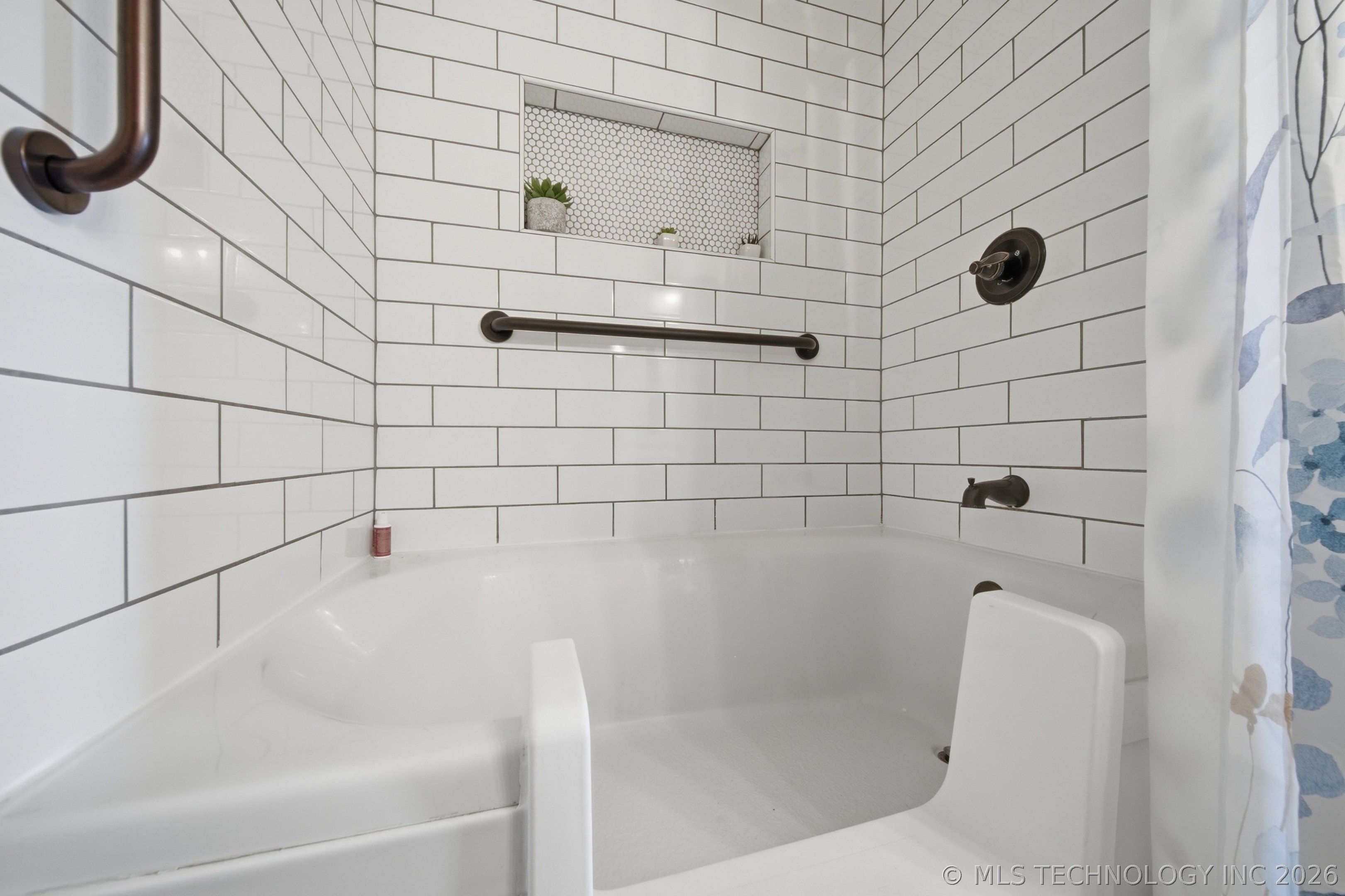 6022 E 148th Street S Property Photo 25