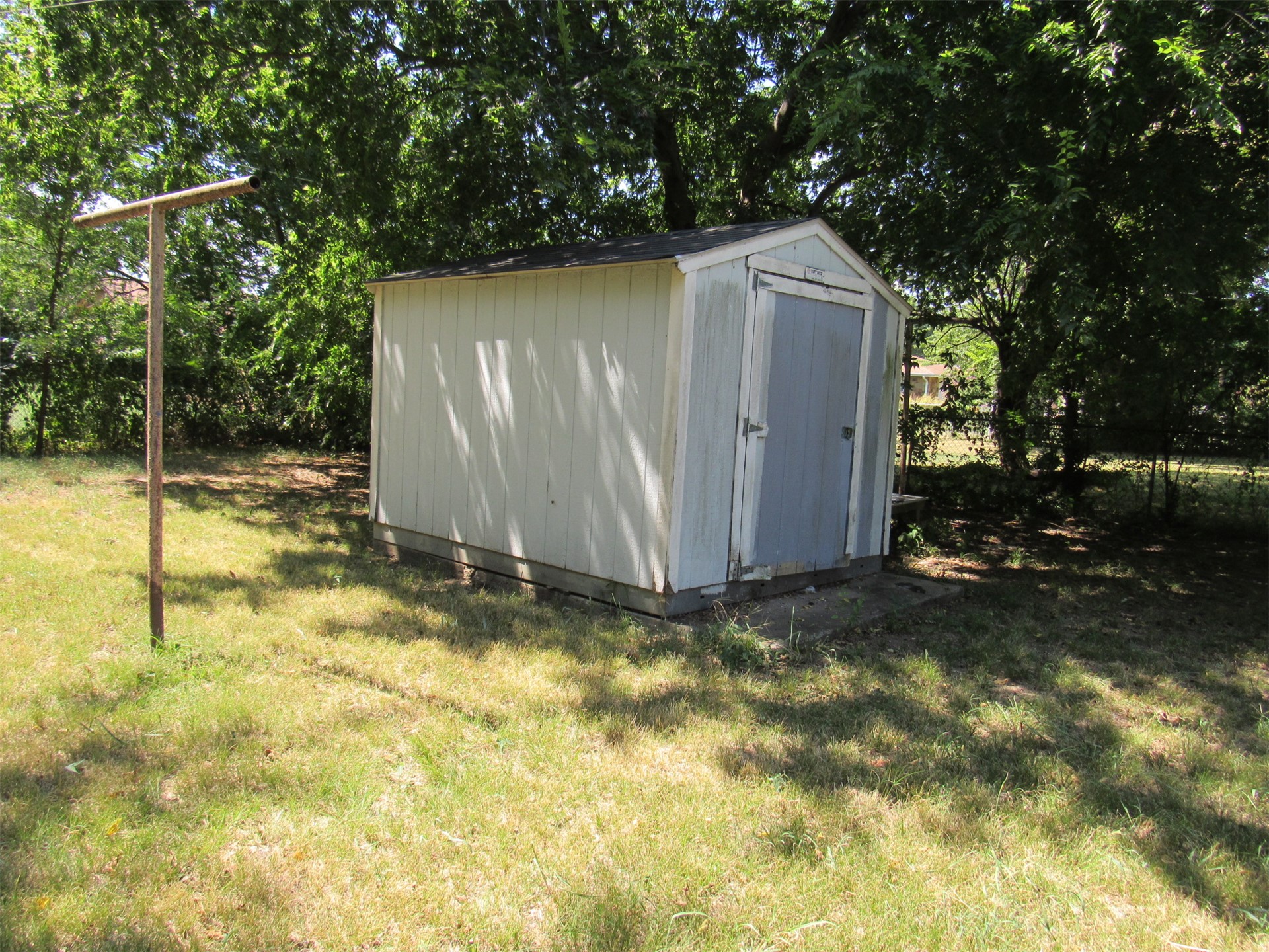 520 E Oklahoma Street Property Photo 12