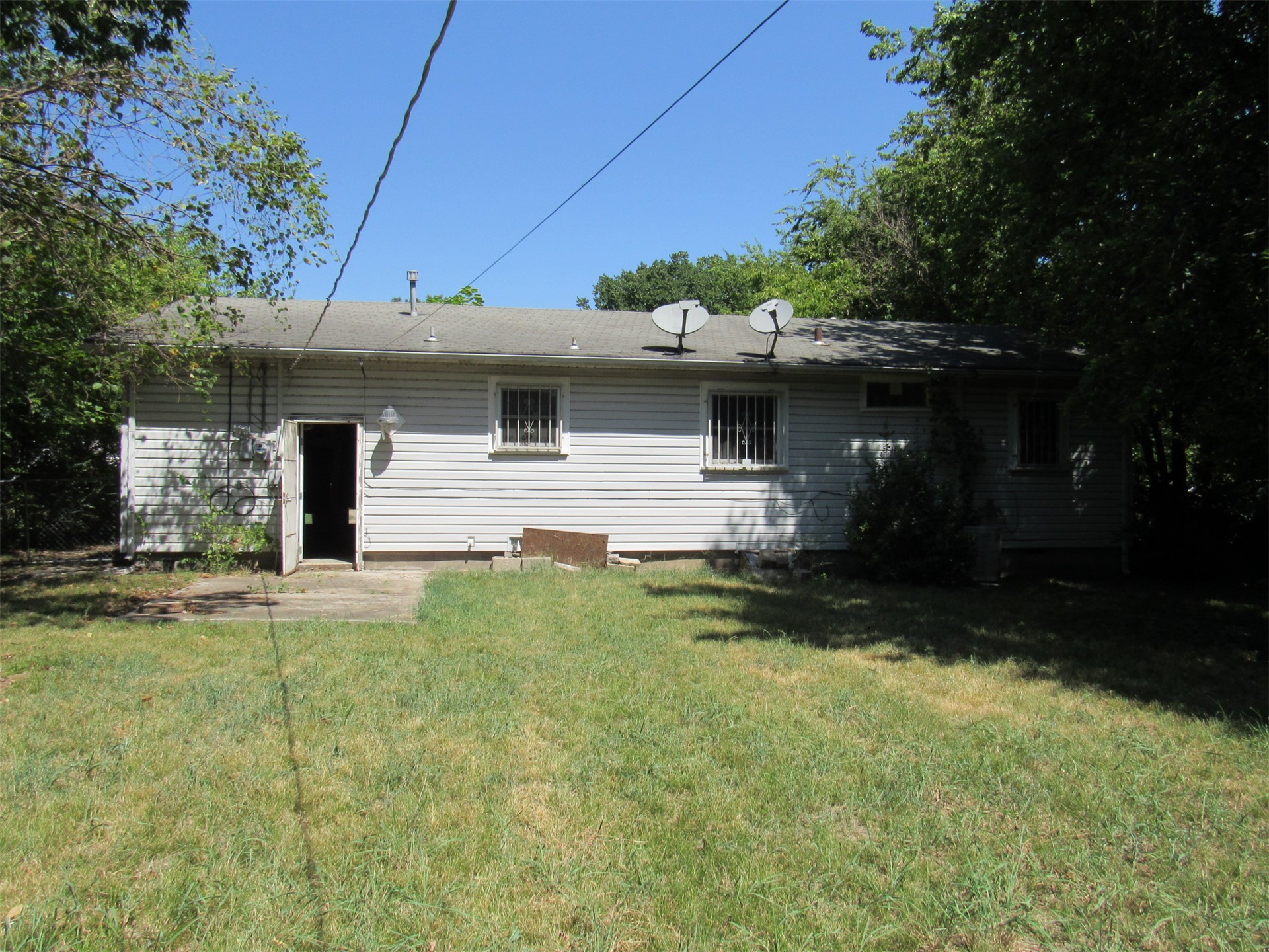 520 E Oklahoma Street Property Photo 14