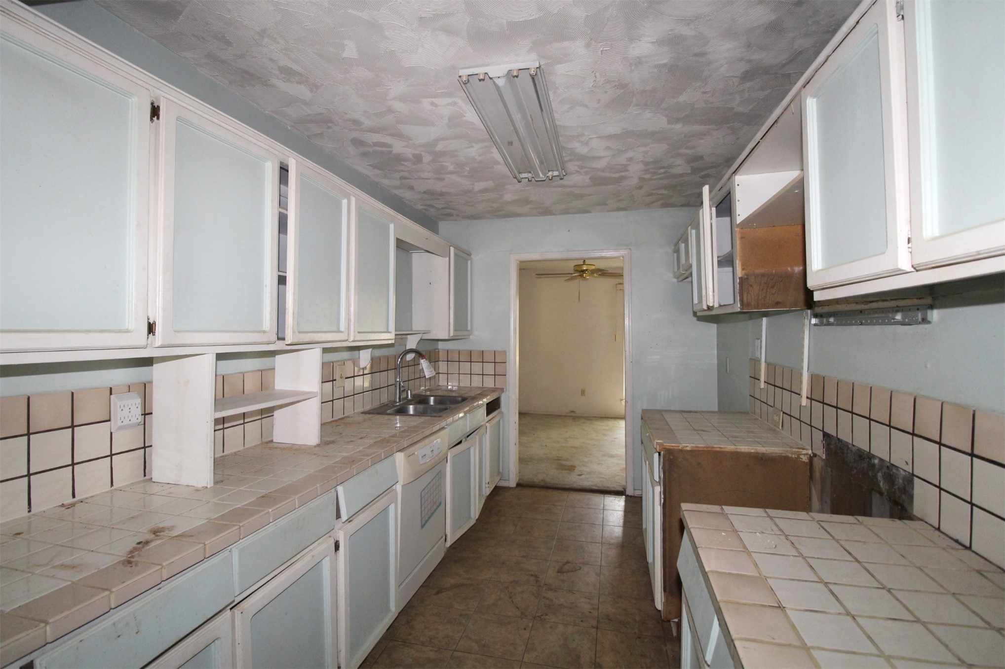 20911 E 32nd Place S Property Photo 12