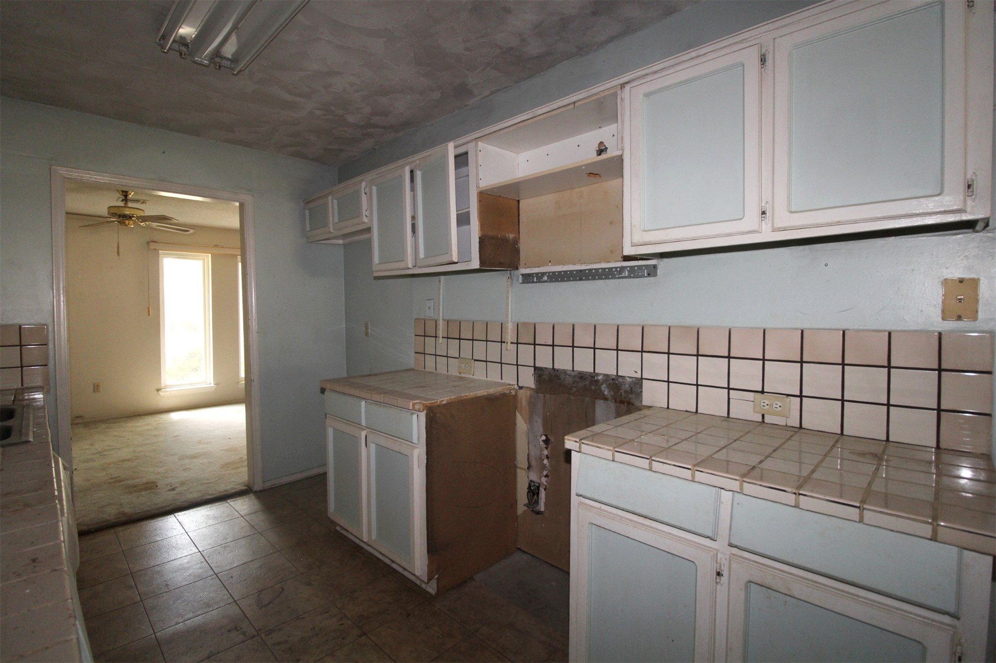 20911 E 32nd Place S Property Photo 15
