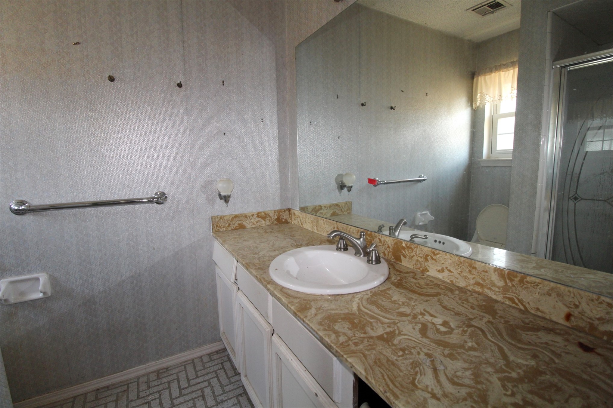 20911 E 32nd Place S Property Photo 20