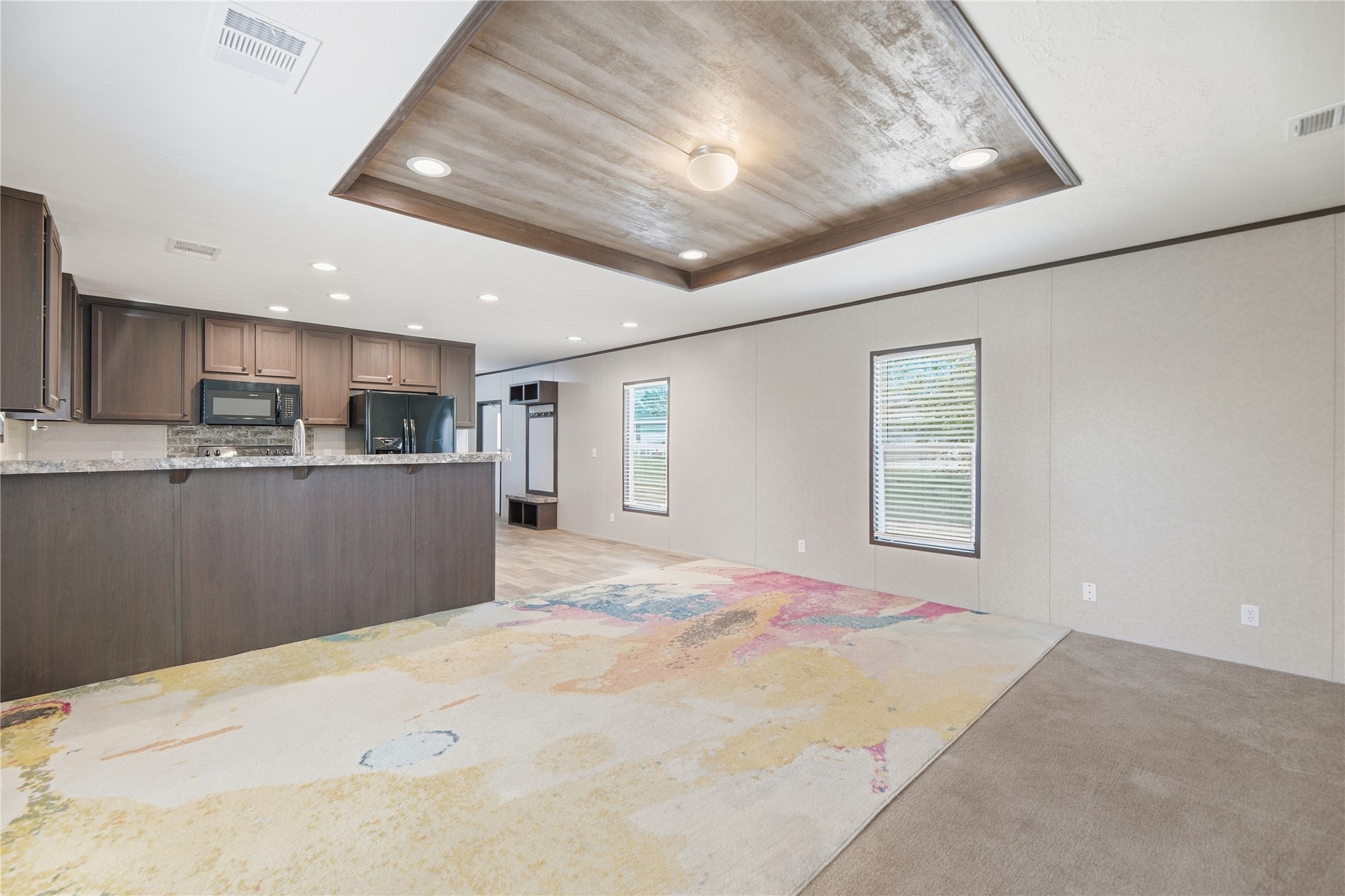 529 7th Street Property Photo 3