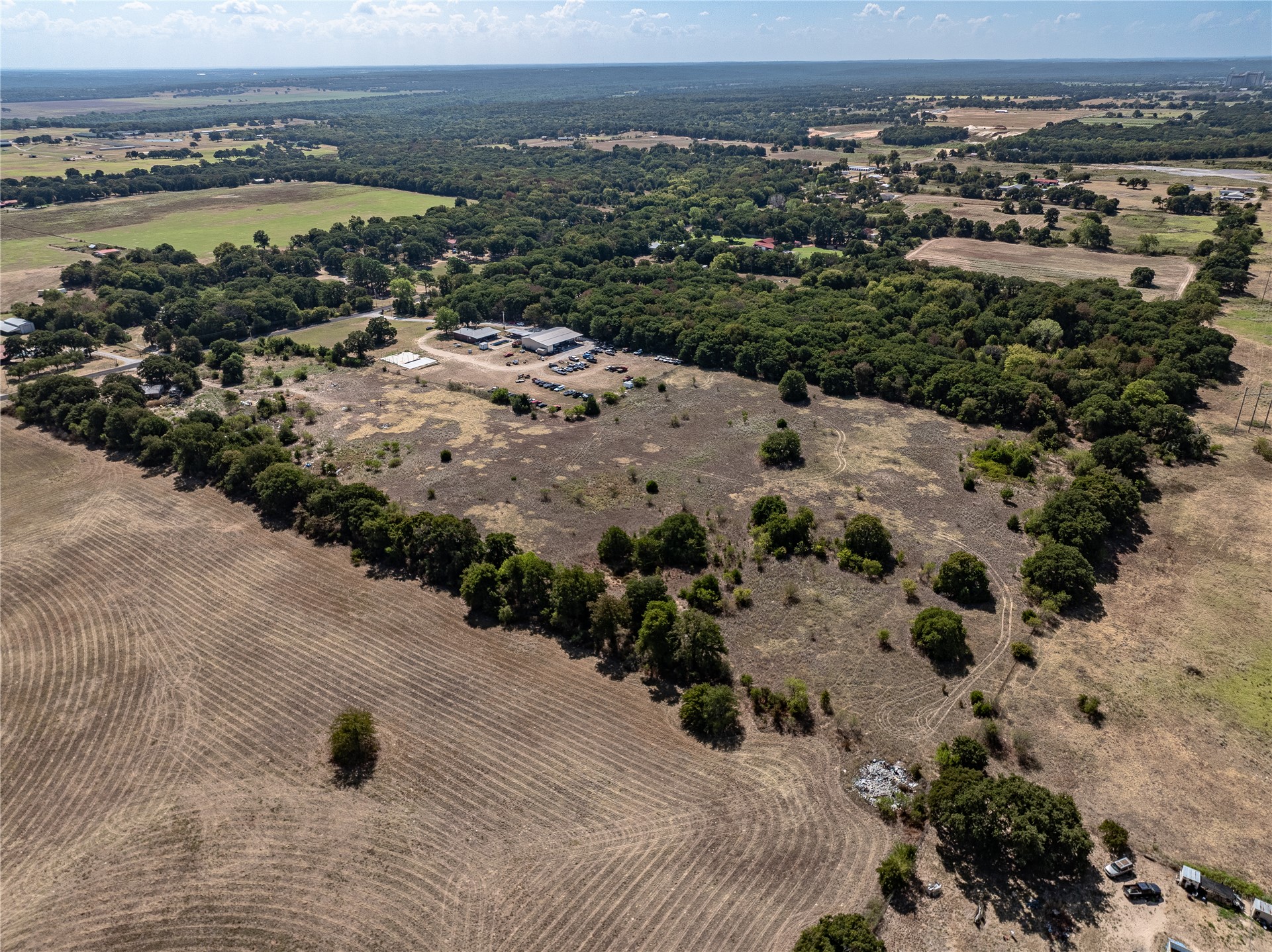 18404 Tabler Road Property Photo 6