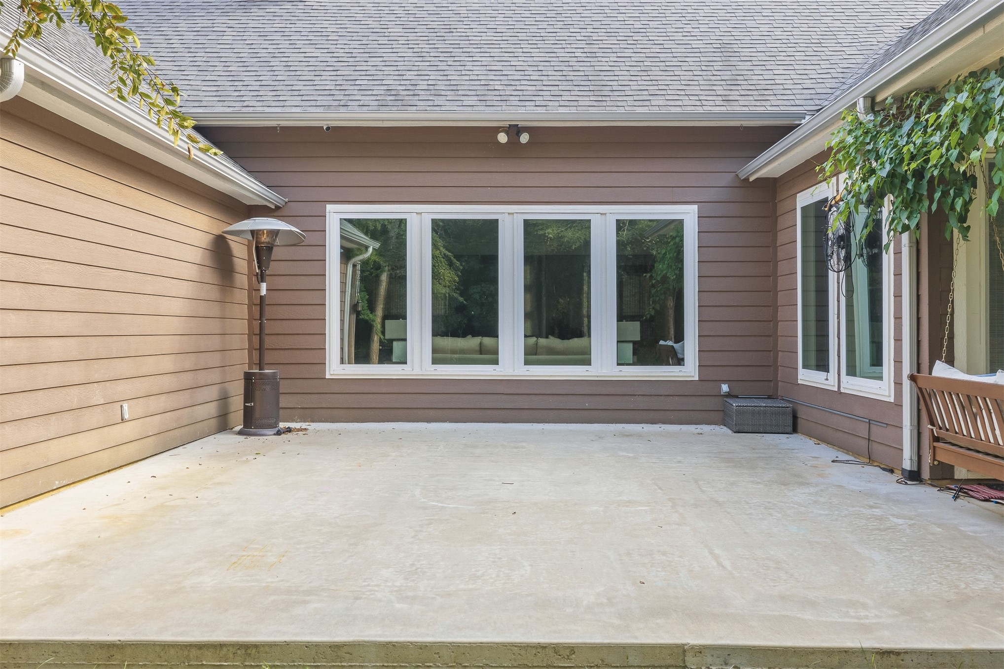 3535 Highland Oaks Circle Property Photo 43
