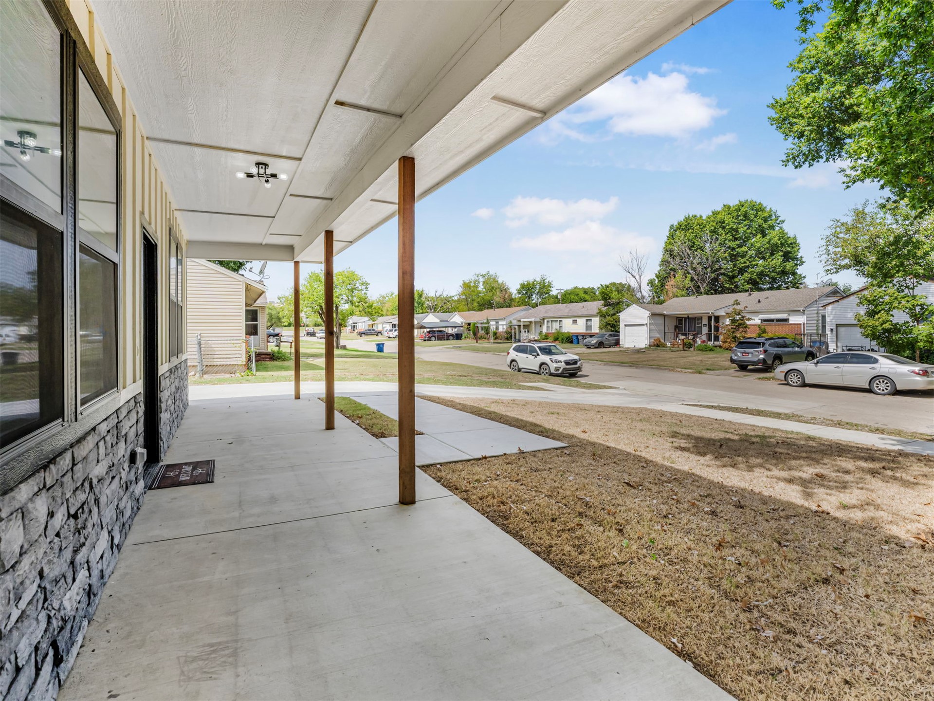 8944 E 3rd Place E Property Photo 8