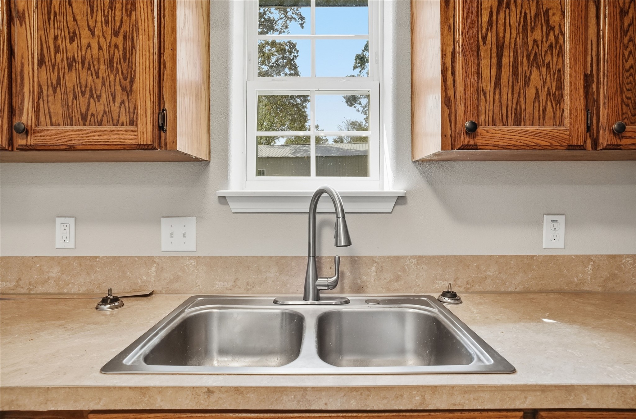471846 E 0840 Road Property Photo 14