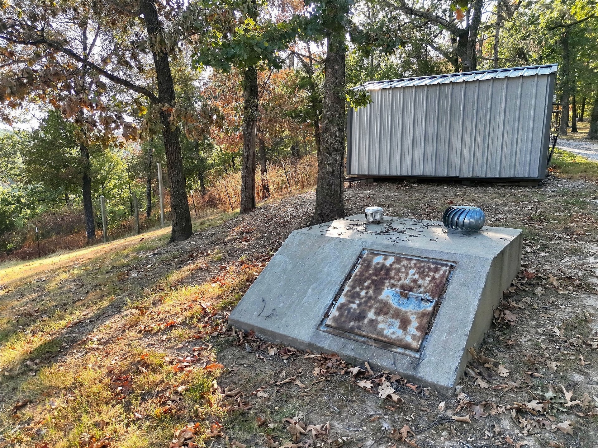 8657 N Hwy 10 Property Photo 10
