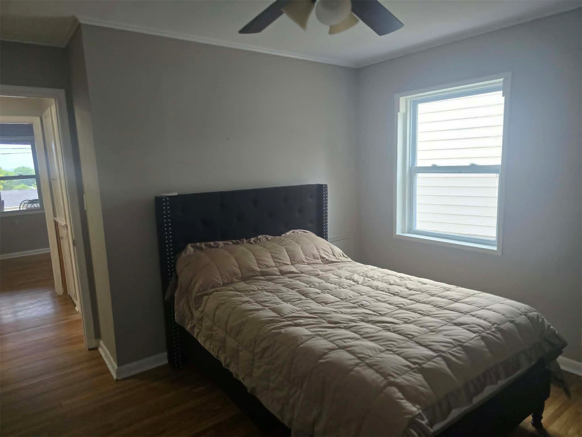 1729 S Maplewood Avenue Property Photo 12