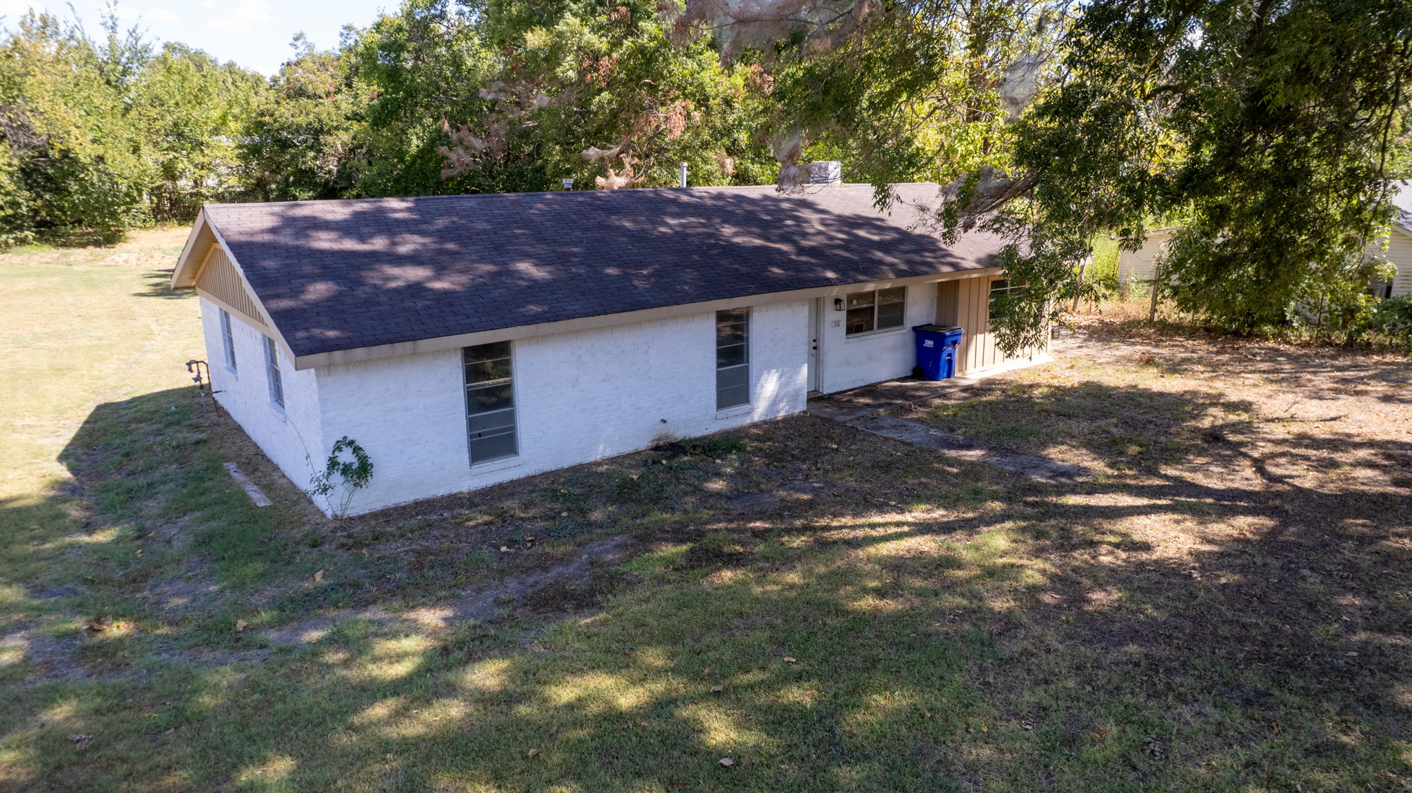 110 N Brackett Property Photo 20