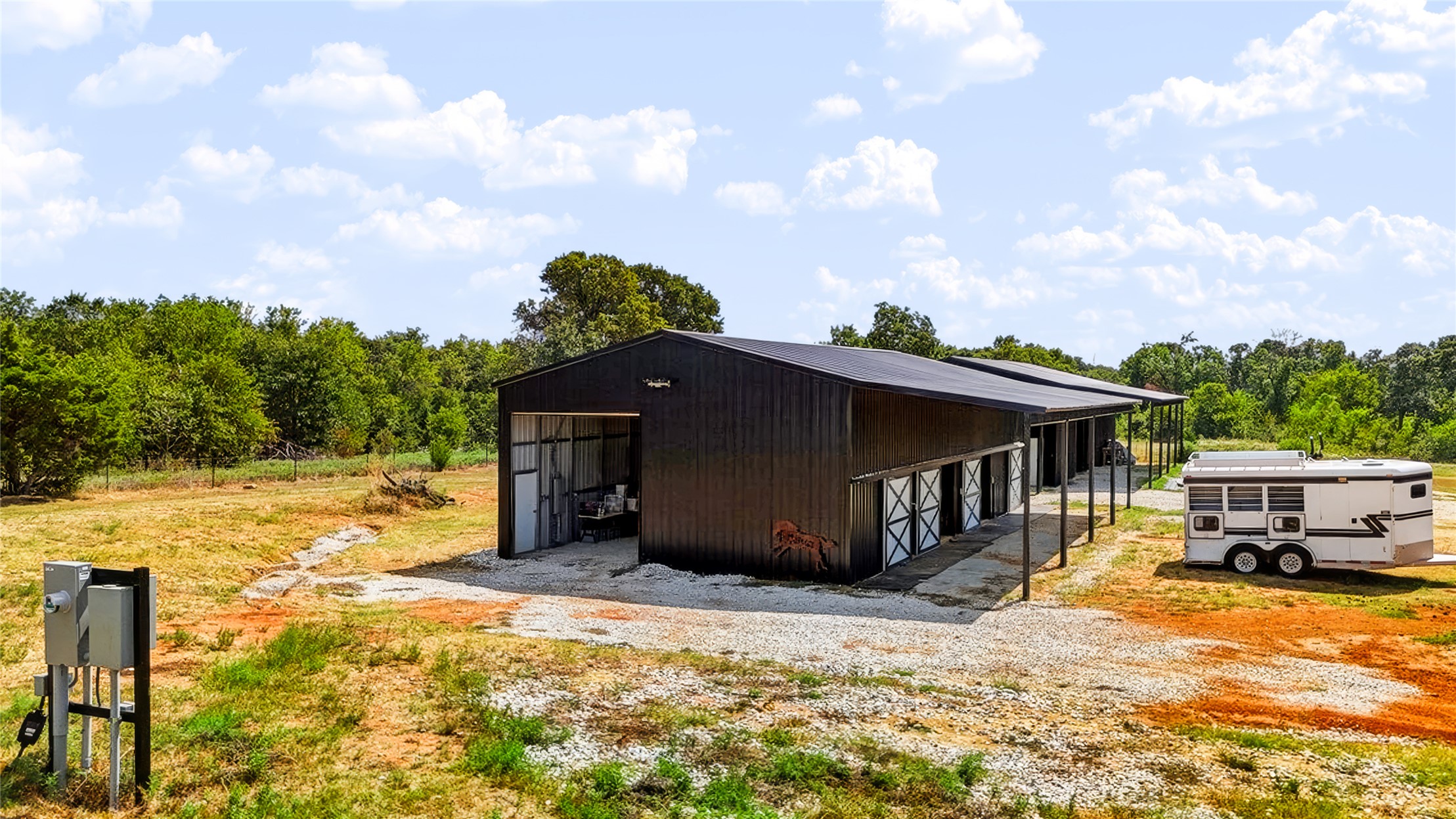 1205 County Road 1650 Property Photo 4