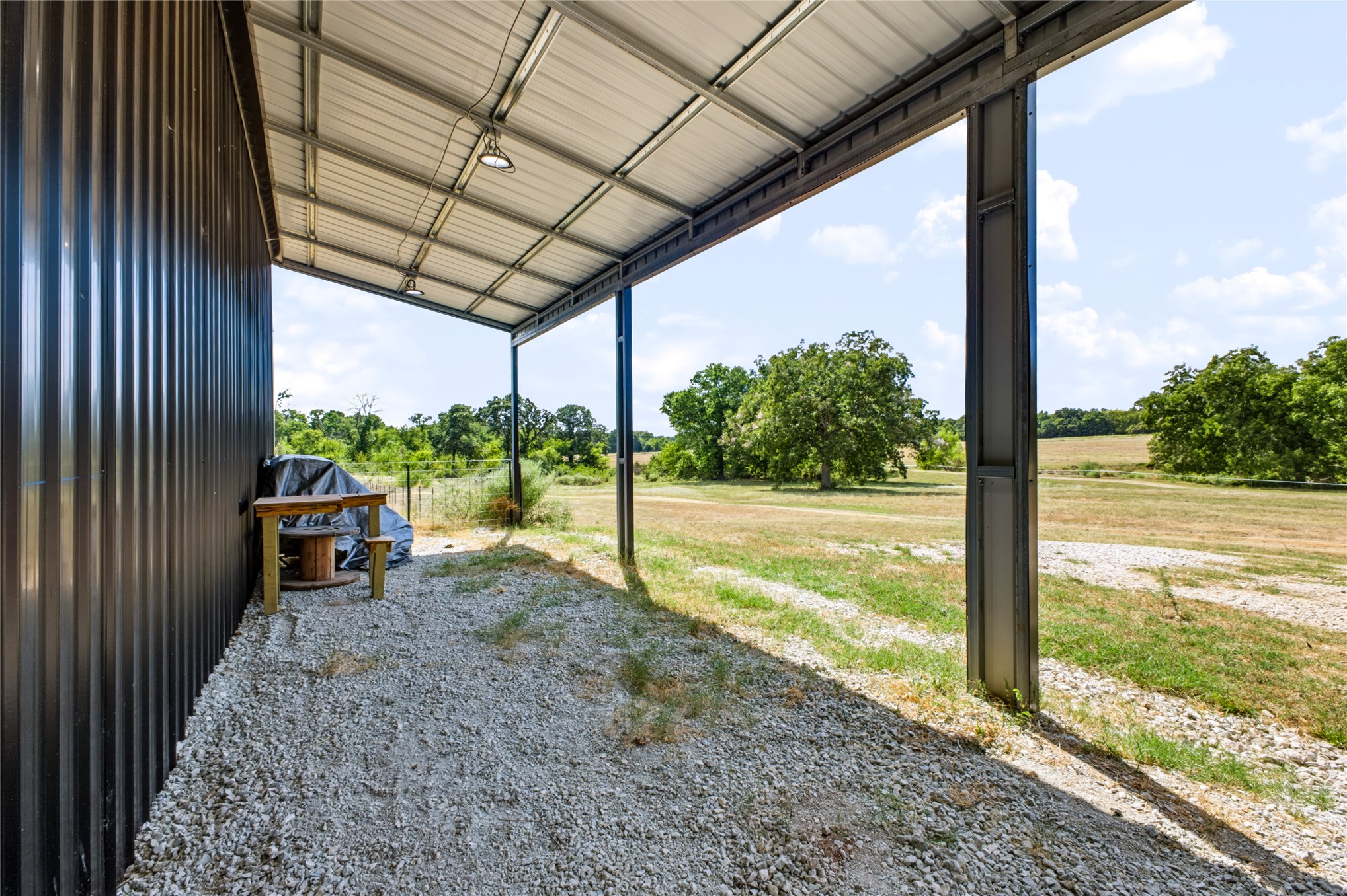 1205 County Road 1650 Property Photo 43