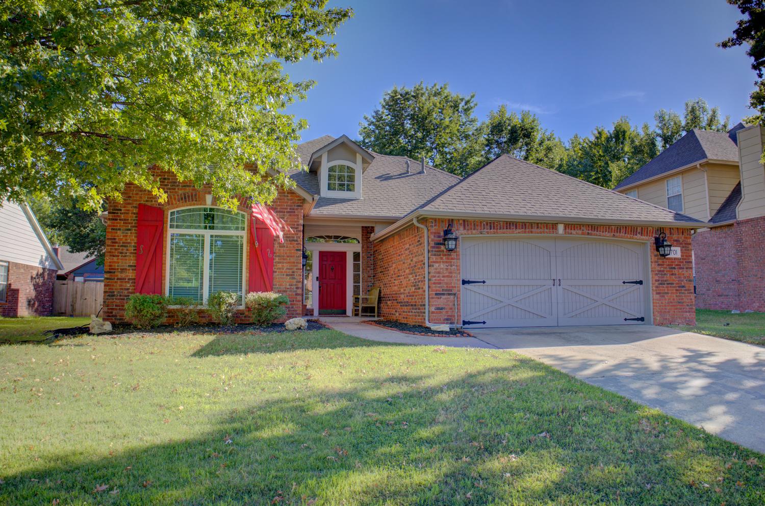 3701 W Boston Place Property Photo 1