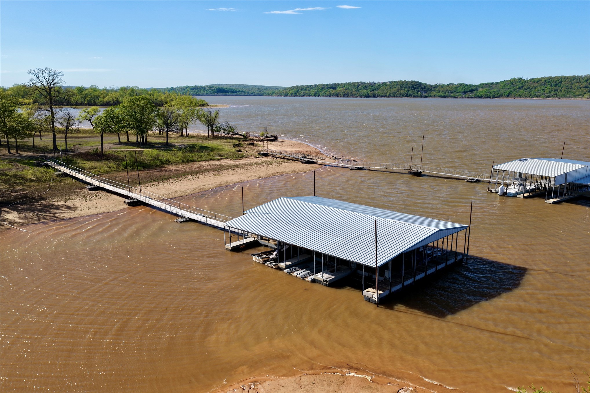 25 E Shoreline Drive Property Photo 12